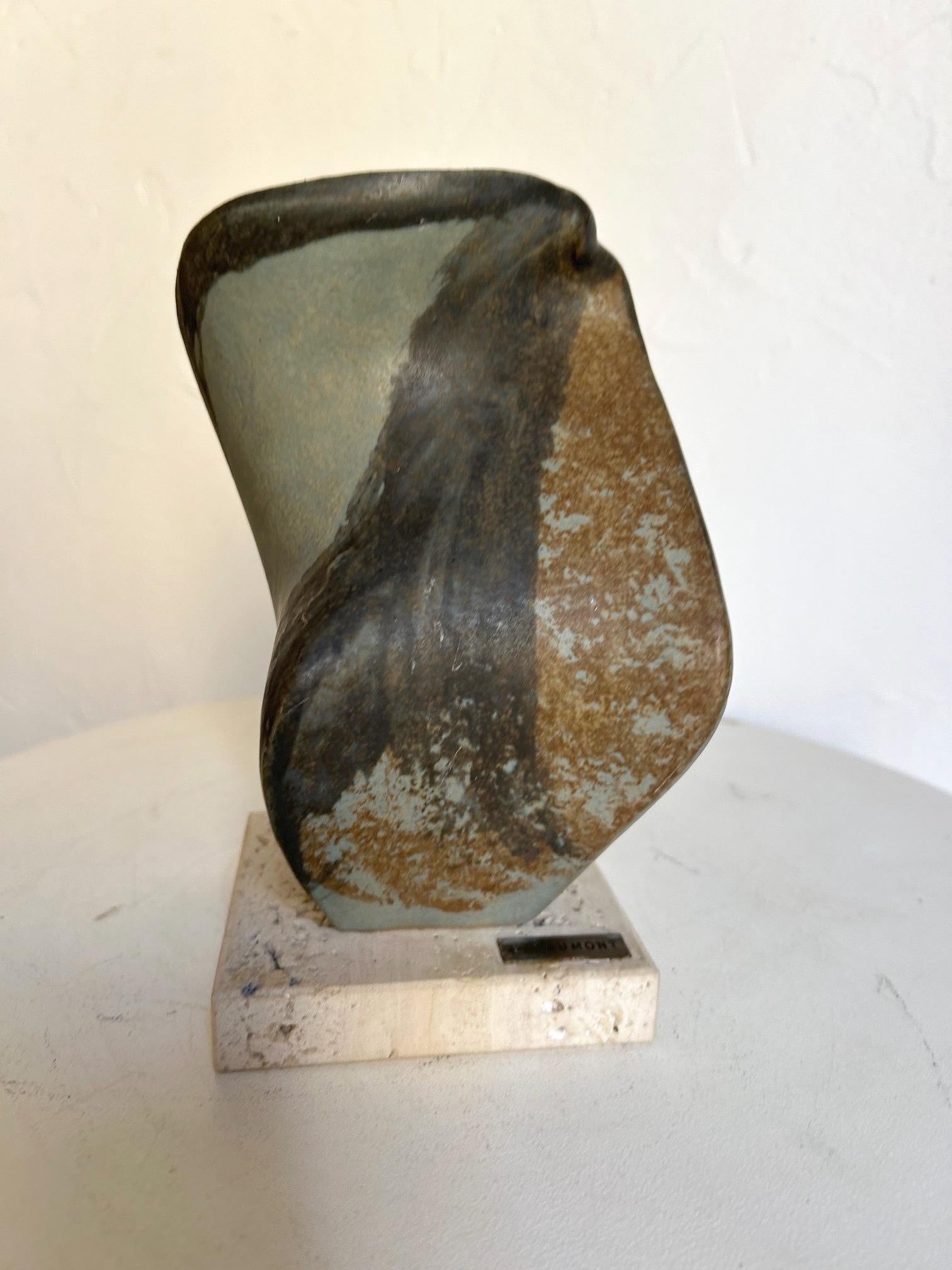 Francese Scultura in ceramica di Lilianne Caumont risalente agli anni '70-'80 in vendita