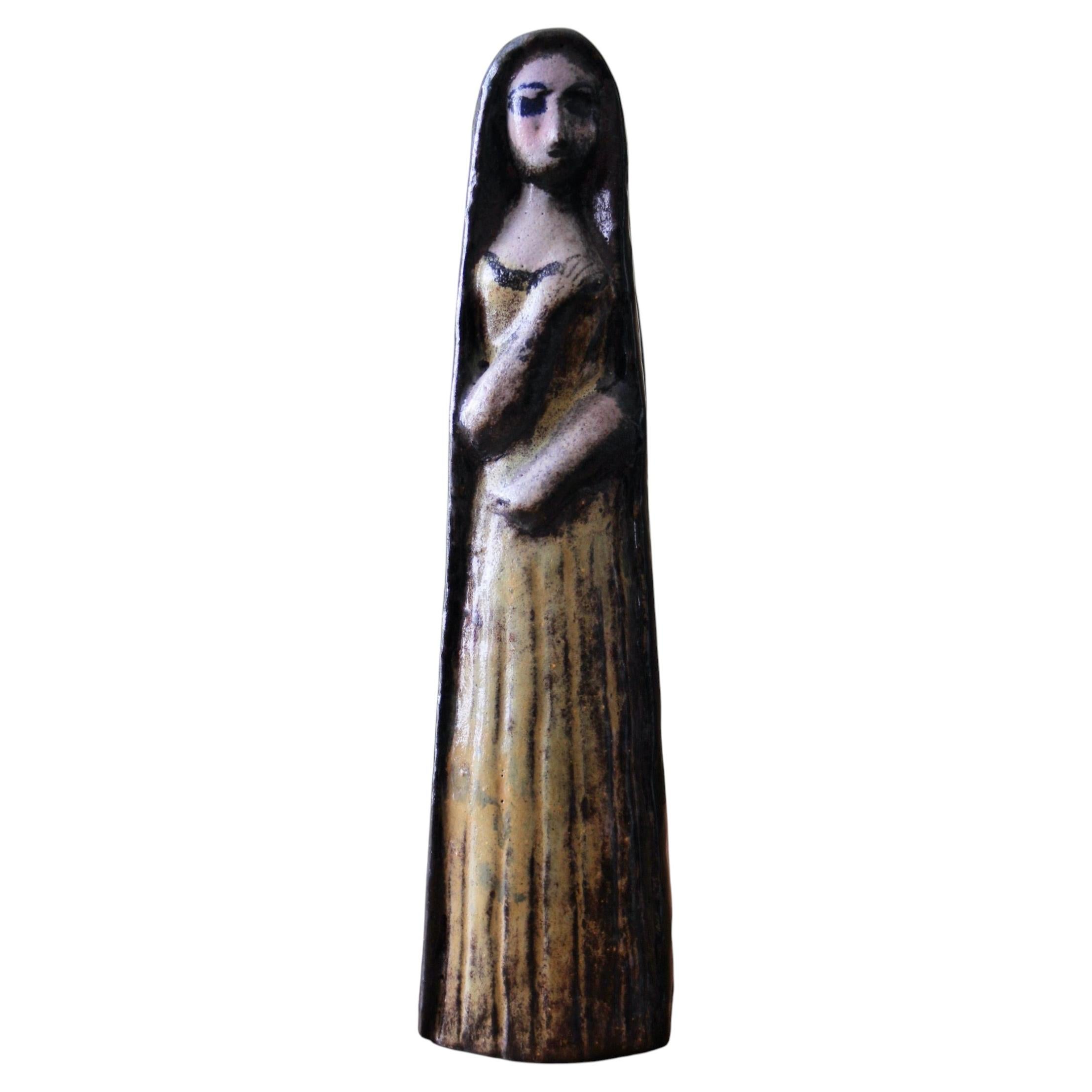 Ceramic sculpture by Menelika