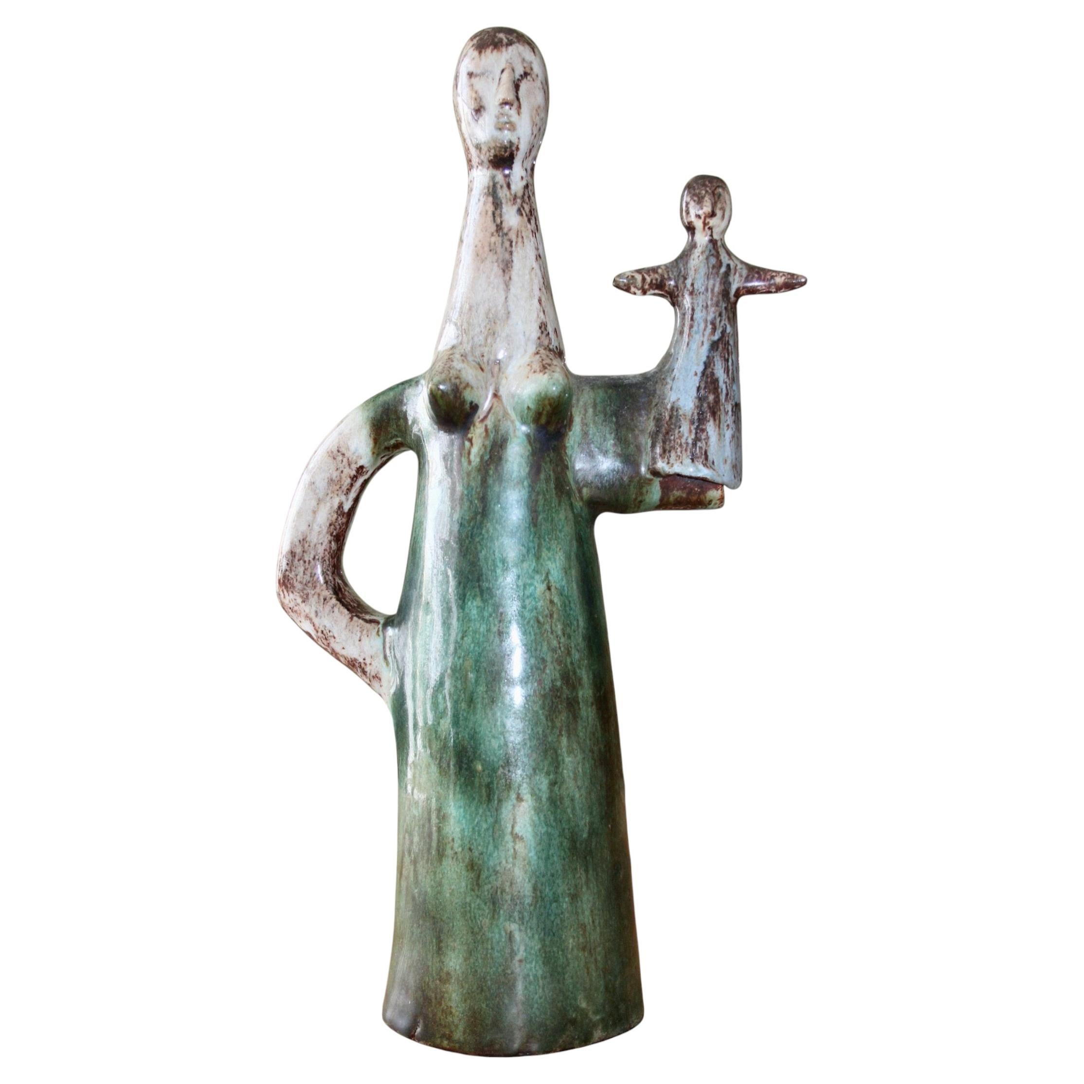 Ceramic sculpture by Menelika