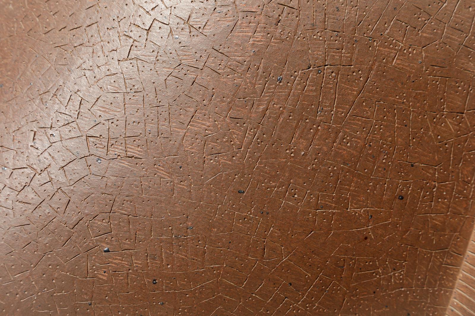 Scultura in ceramica intitolata 