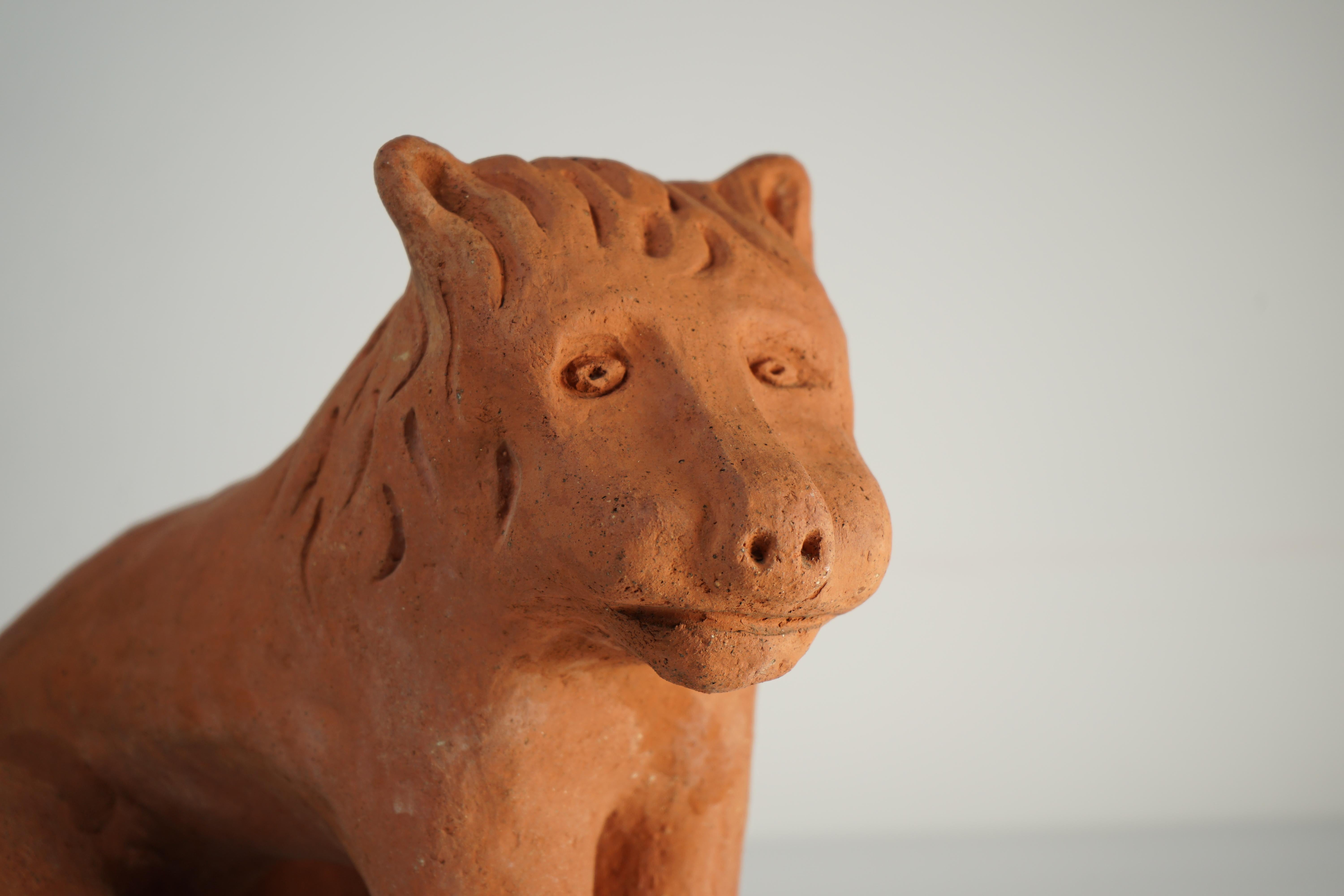 lion clay sculpture