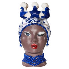 Keramik-Skulptur „Noemi-Kopf“ von Vanessa Semaino