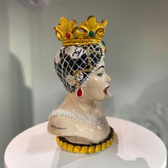 Escultura de cerámica contemporánea Norma Head de Vanessa Semaino