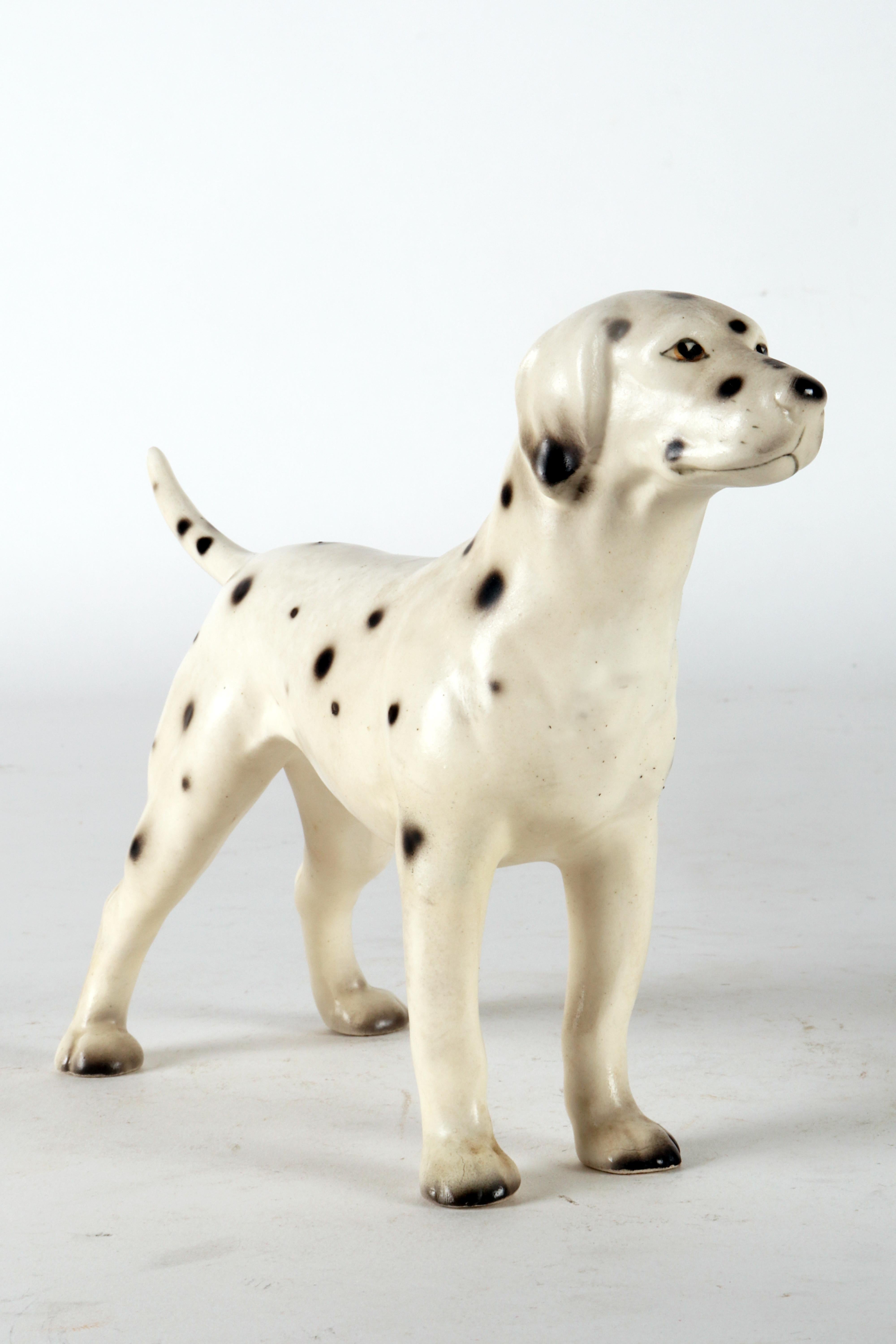 Ceramic sculpture of a Dalmatian dog, England 1950.   In Good Condition For Sale In Milan, IT