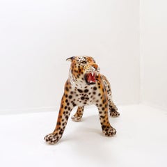 Ceramic sculpture of a leopard by "Ceramiche Boxer" - Italy