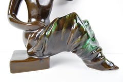 Scultura in ceramica di una donna seduta di Jitka Forejtová. 1960's.