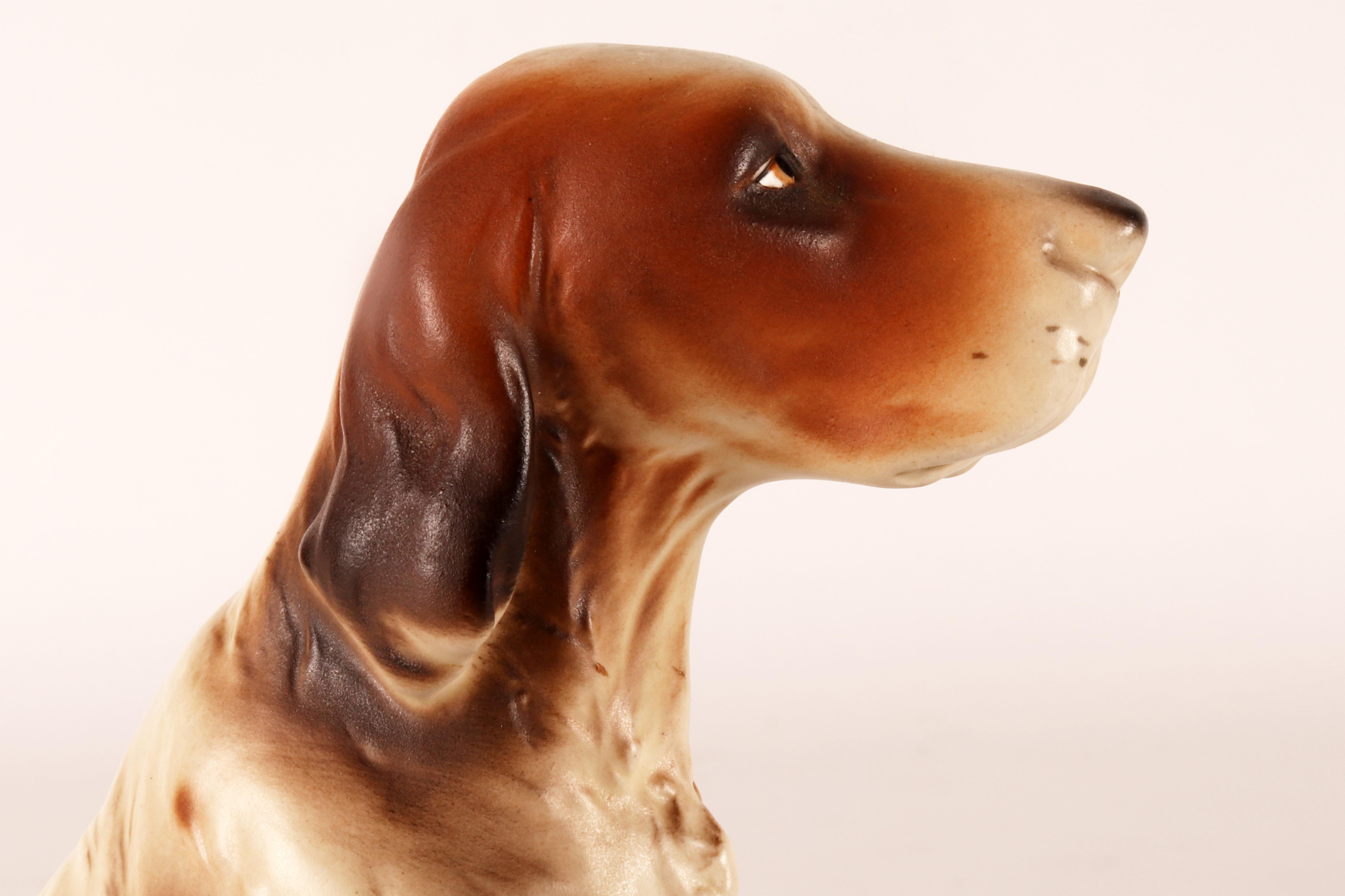 Ceramic sculpture of an English Setter dog, England 1950. For Sale 3