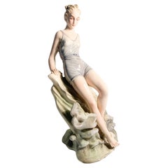 Vintage Ceramic Sculpture of Ulca Di Dama on Rock from the 1940s