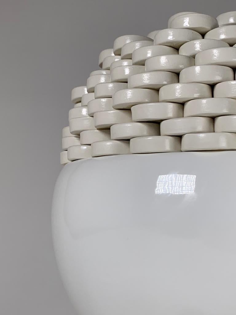 Keramik-Skulptur Ostia, Modell von Martine Bedin für Superego Editions, Italien (Emailliert) im Angebot