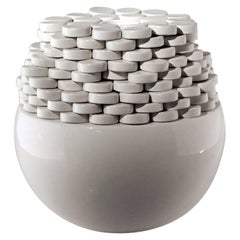 Escultura de cerámica Modelo Ostia de Martine Bedin para Superego Editions, Italia