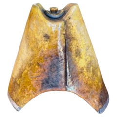 Escultura de cerámica "Urna" de Piero Fenci