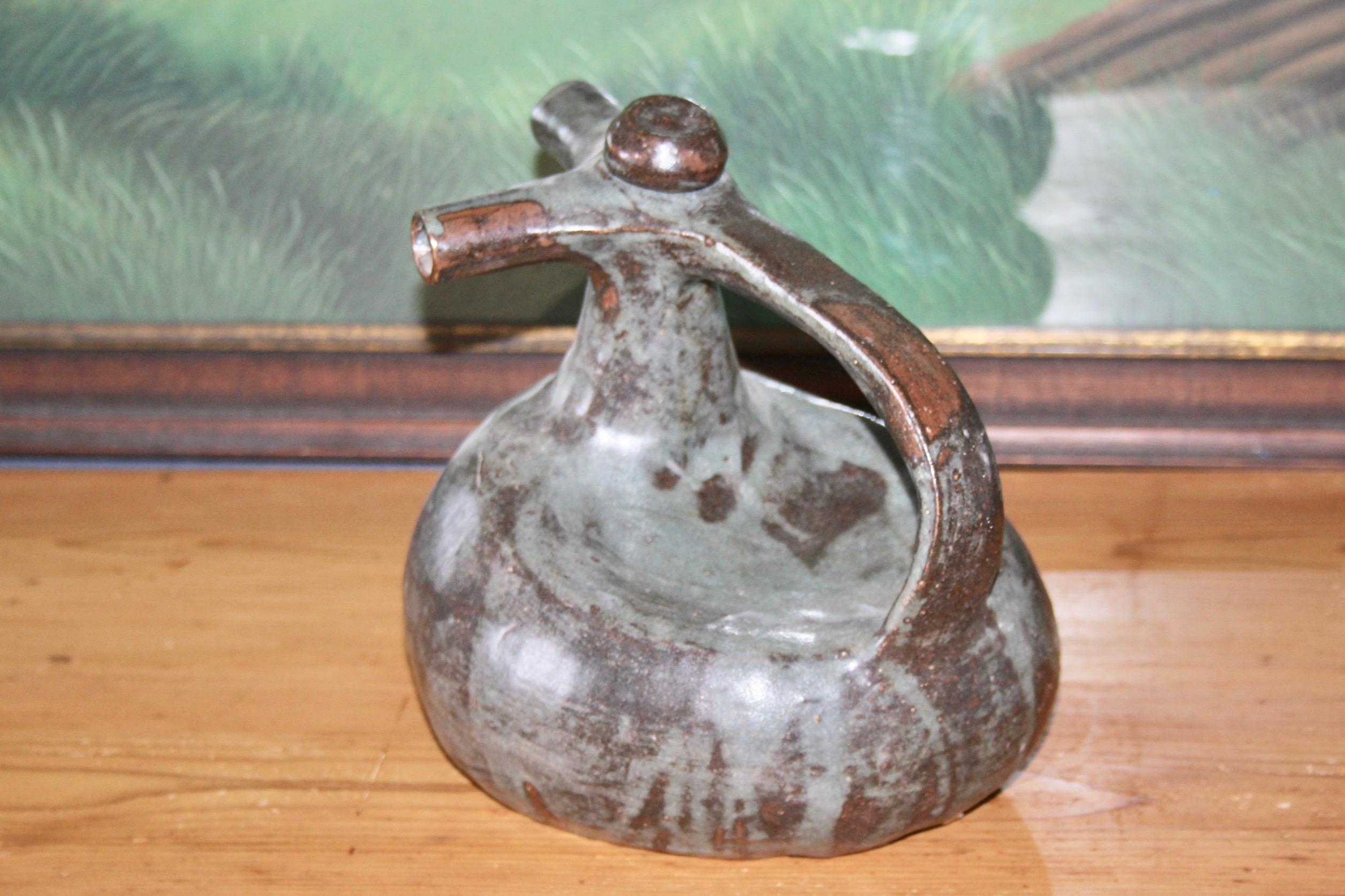Ceramic sculpture vase In Good Condition In grand Lancy, CH