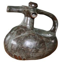 Ceramic sculpture vase