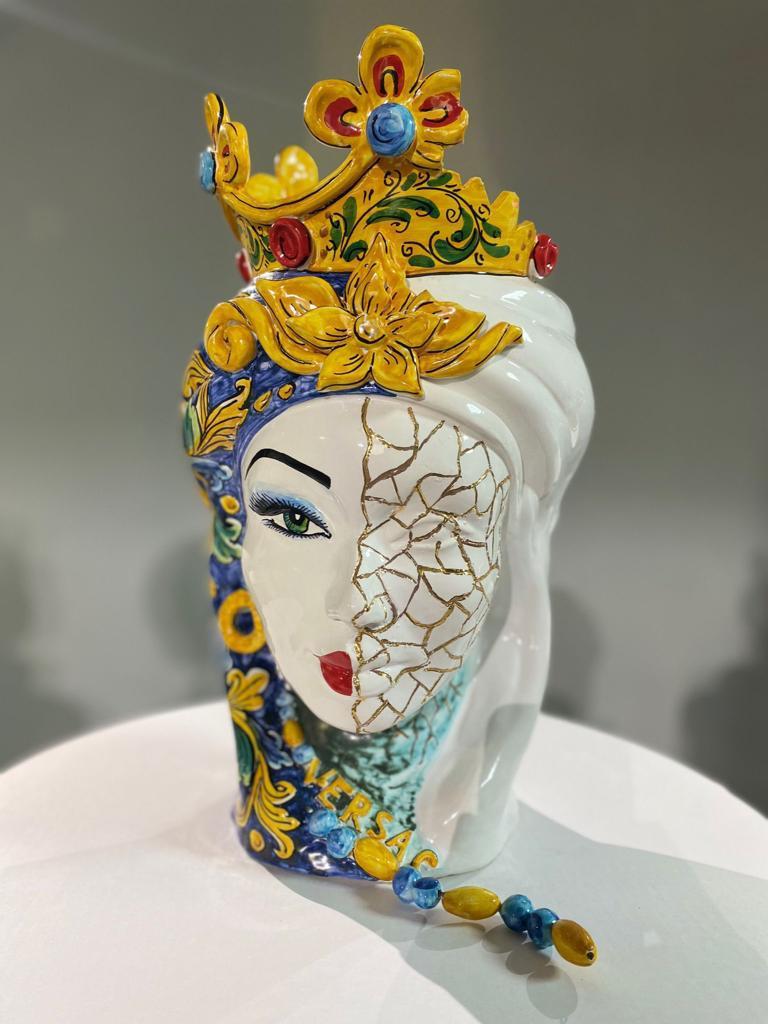 Ceramic Sculpture Virginia Head by Vanessa Semaino In New Condition For Sale In Milan, IT