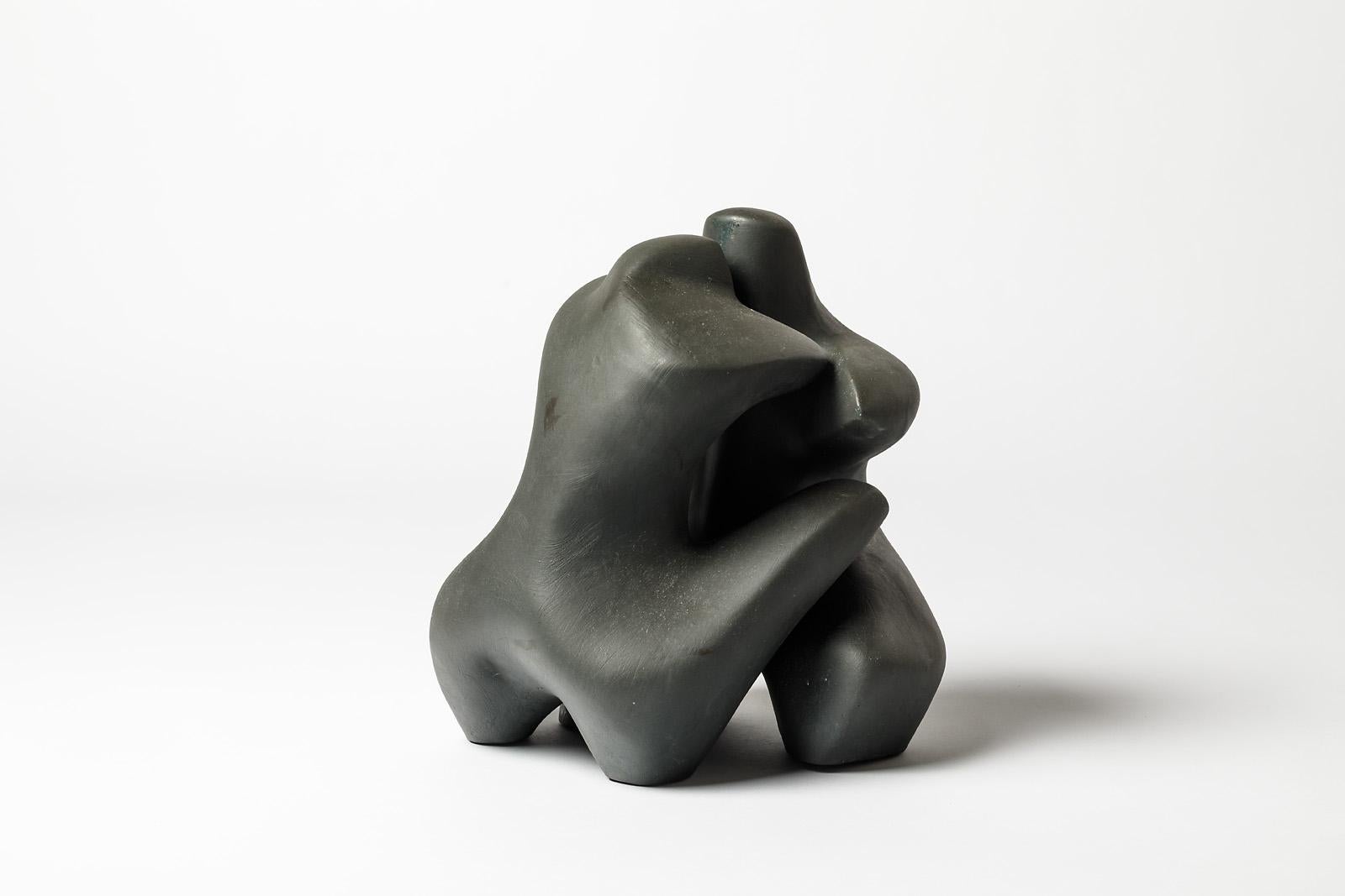 Sculpture en céramique à décor de glaçure noire de Tim Orr, vers 1970 Excellent état - En vente à Saint-Ouen, FR