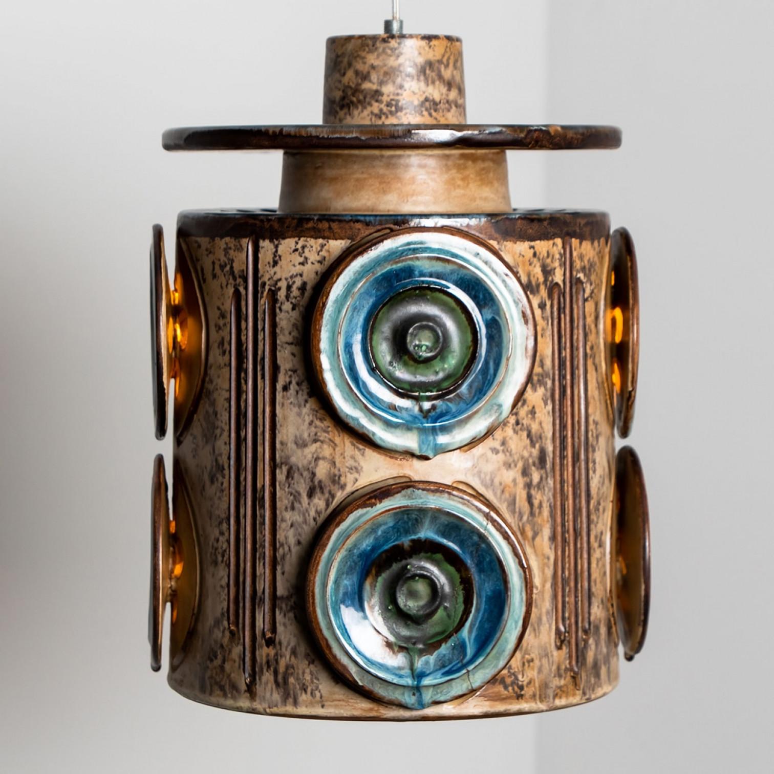 Lámpara colgante de cerámica azul marino, Dinamarca, 1970 en Bueno estado para la venta en Rijssen, NL
