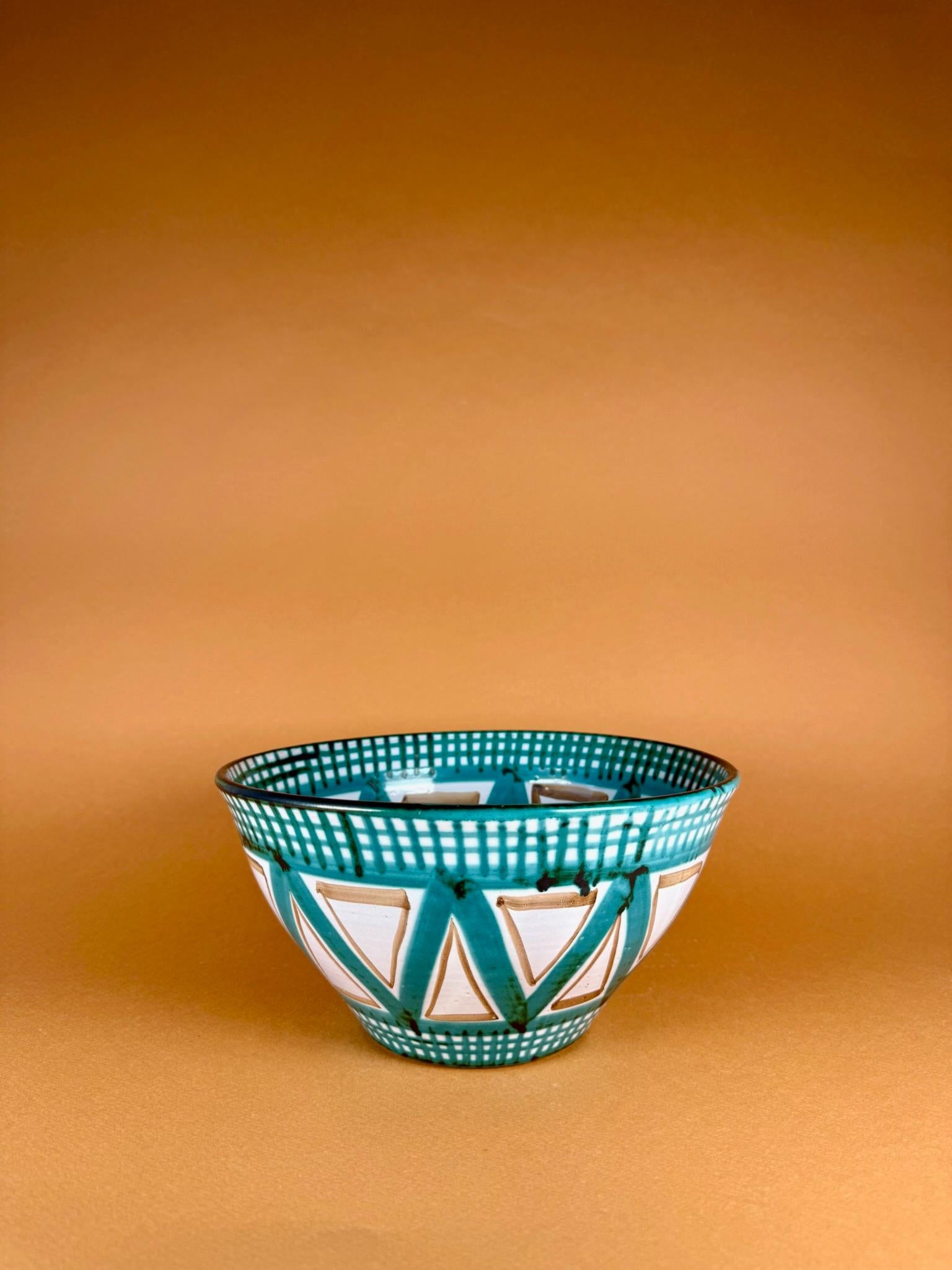French Ceramic Set: bowl and a round dish, Robert Picault, circa 1950 For Sale