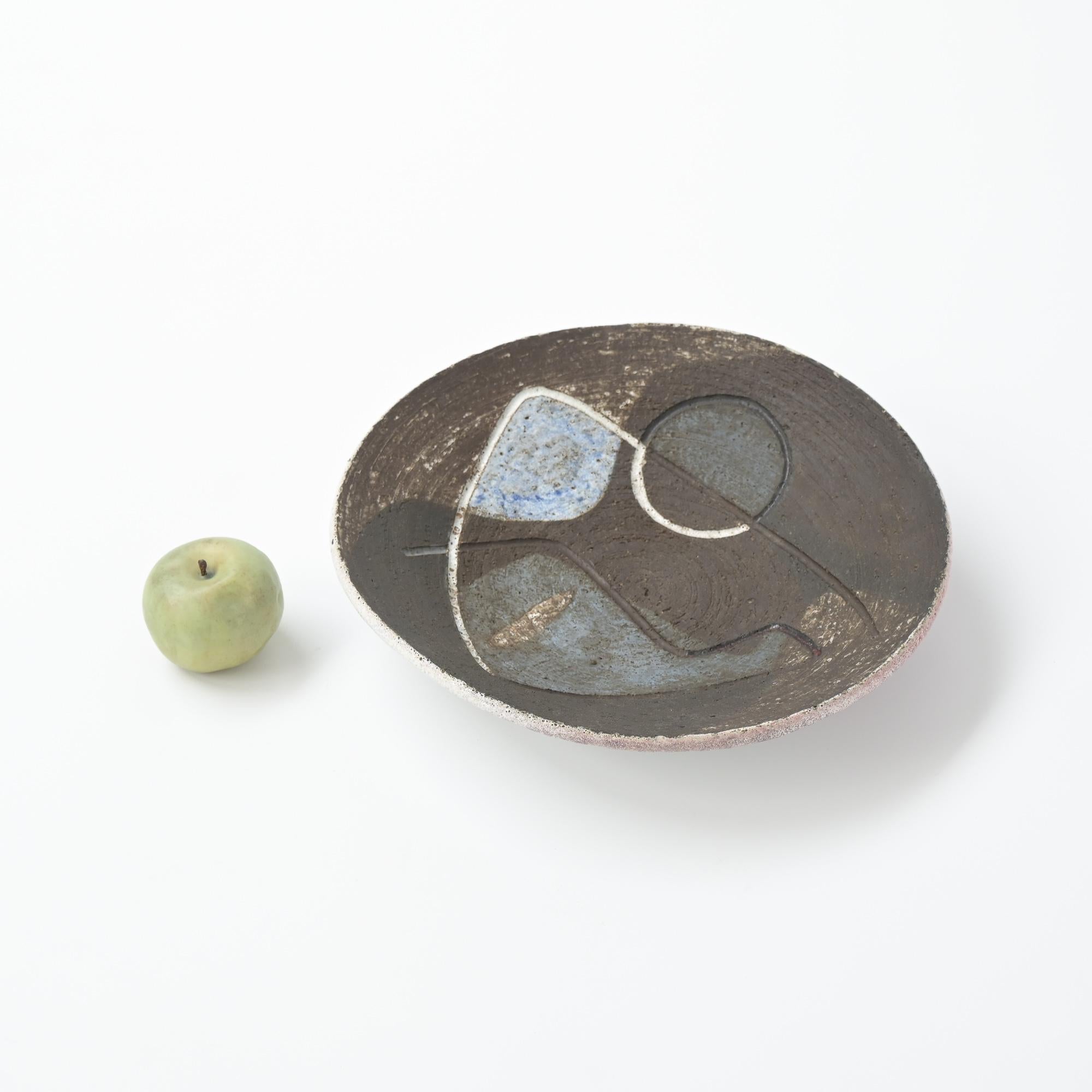 Ceramic Sgraffito Unicum Bowl by Meindert Zaalberg For Sale