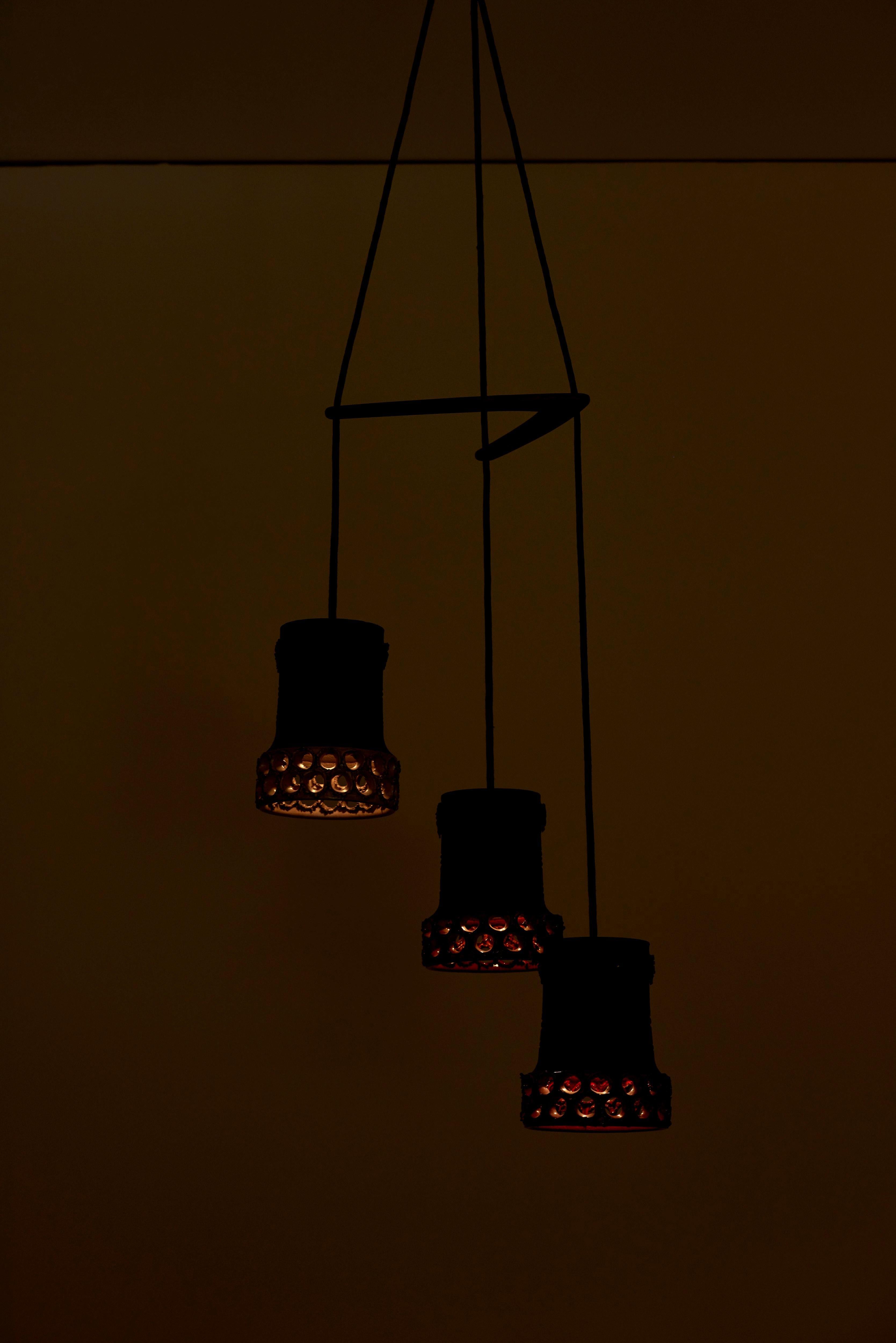 Céramique Lampe suspendue Cascade à abat-jour en céramique, Allemagne, années 1970 en vente