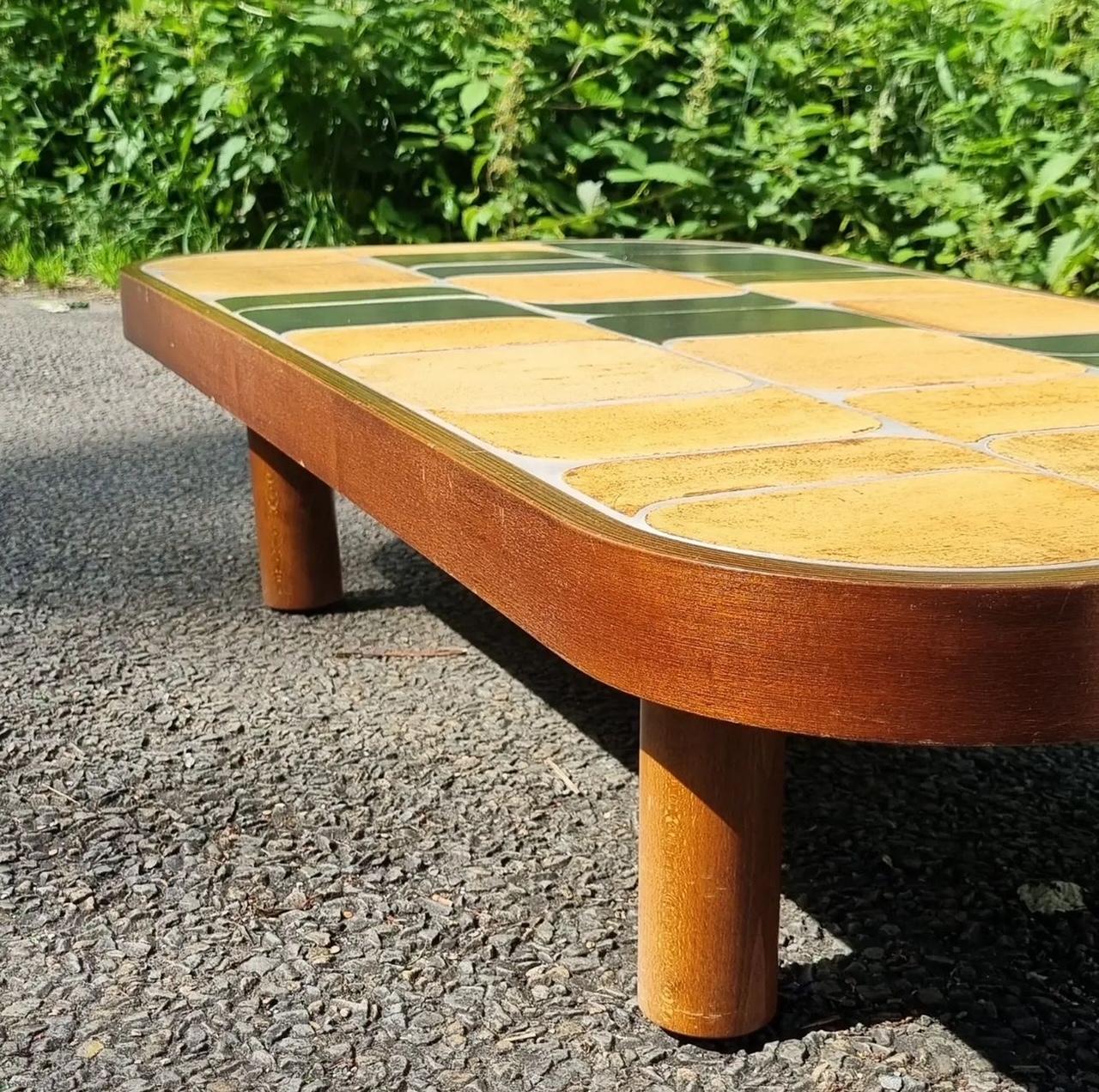Moderne Table basse Shogun de Roger Capron, Vallauris, années 1970