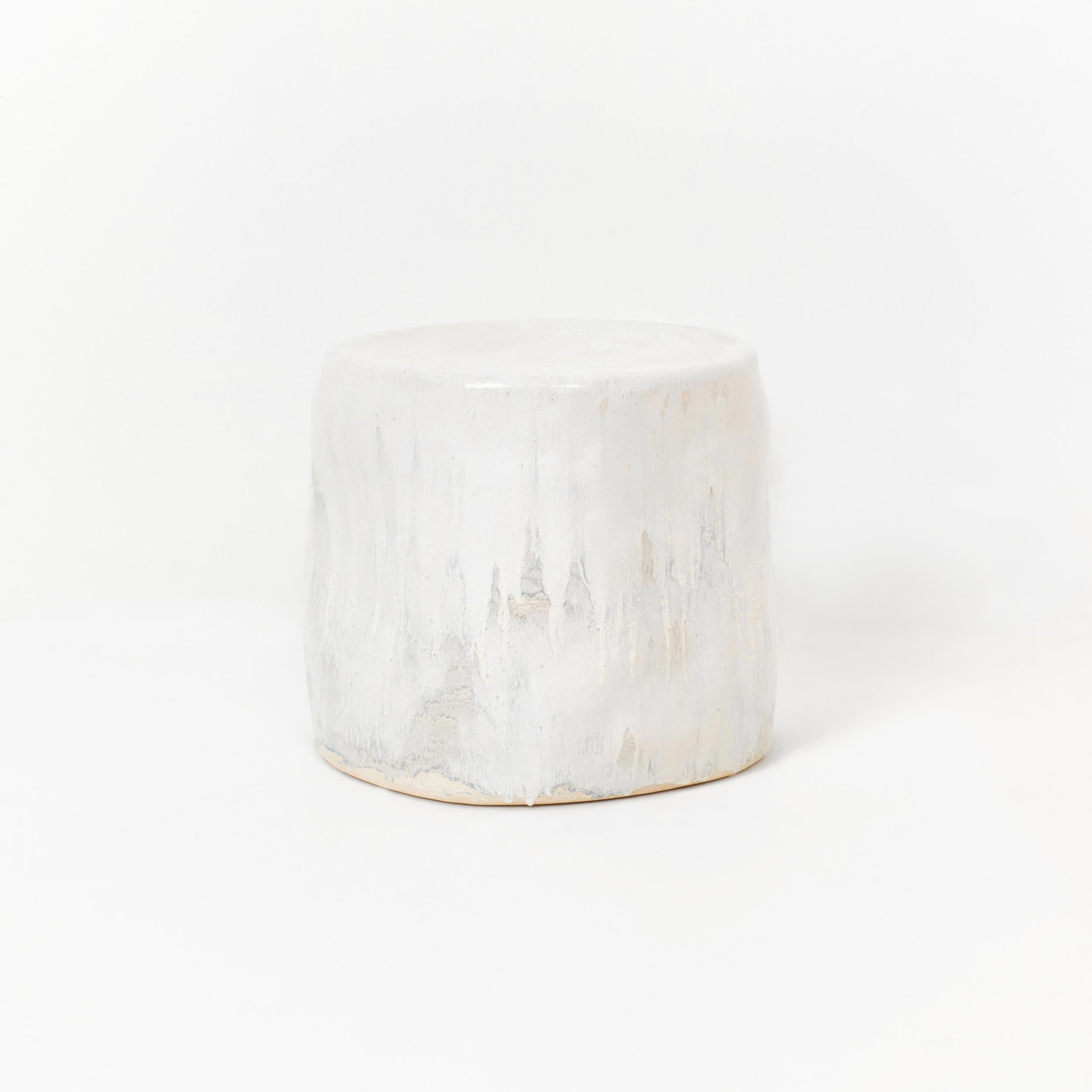 XXIe siècle et contemporain Petite table d'appoint en céramique en vente