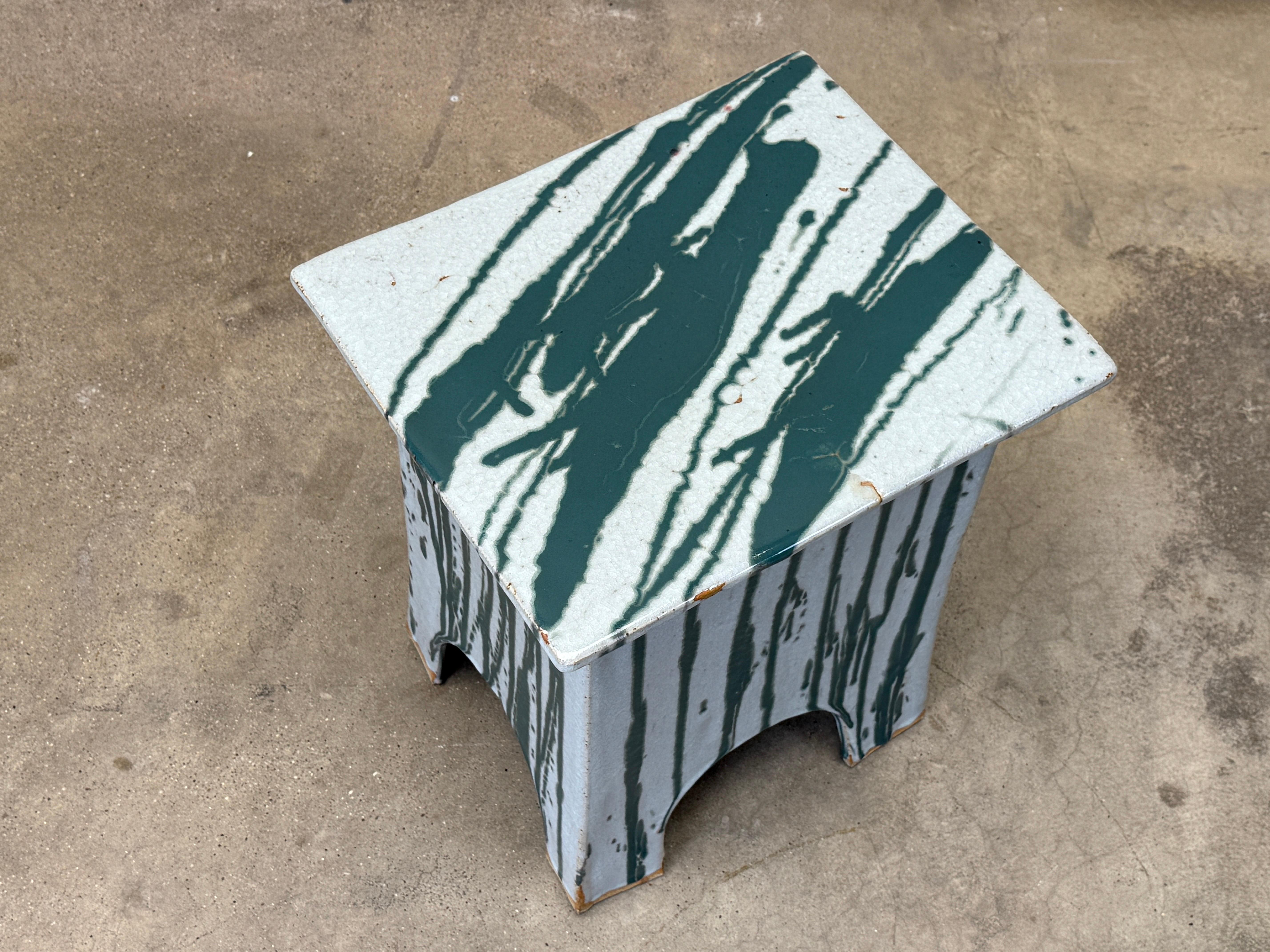 Tavolino/sgabello in ceramica di Eric O'Leary in vendita 1