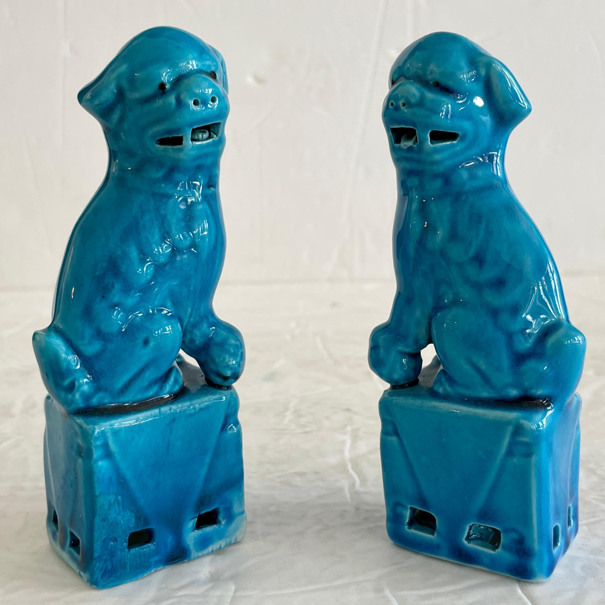 Mid-20th Century Ceramic Small Asian Turquoise Foo Dogs, a Pair For Sale