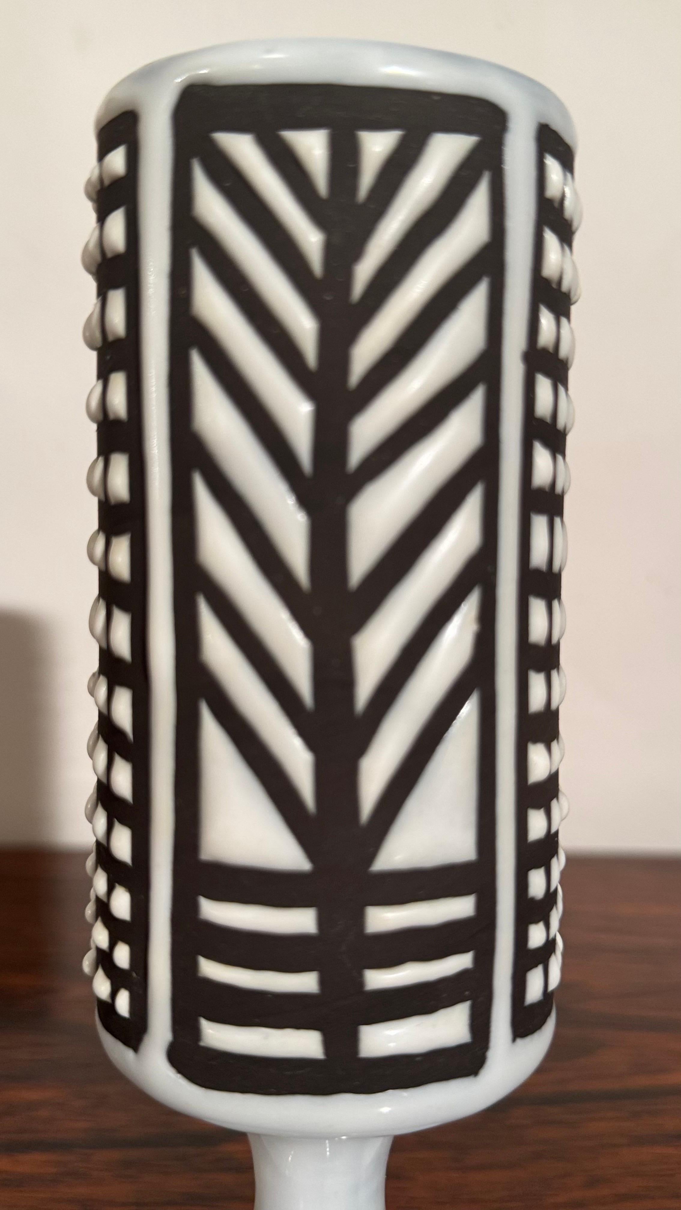 Francese Ceramic Small Vase Black and White Graphic Geometric Design by Capron, Vallauris in vendita