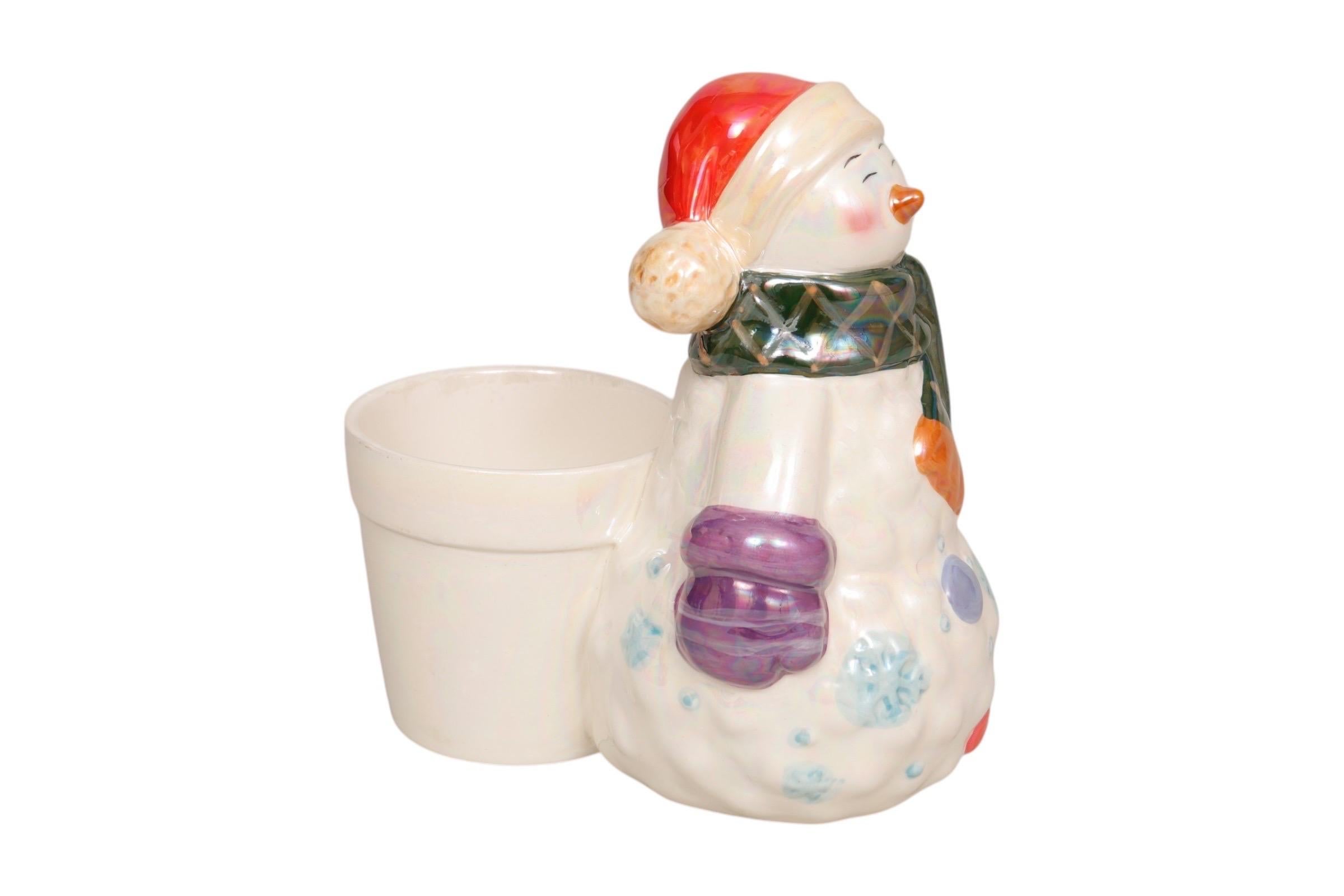 Ceramic Snowman Plant Pot Holder In Good Condition For Sale In Bradenton, FL