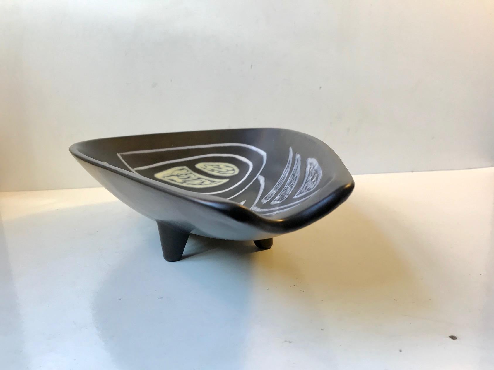 Mid-Century Modern Ceramic Space Age Charger by Svend Aage Holm Sorensen for Soholm, 1950s For Sale