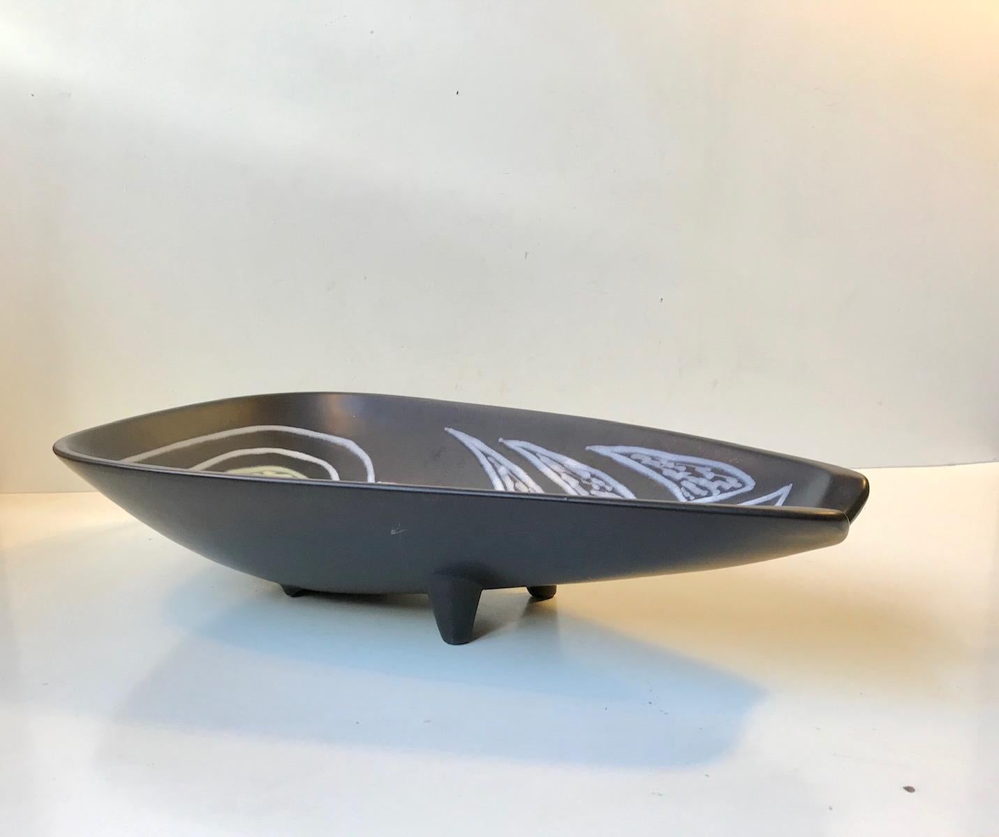 Danish Ceramic Space Age Charger by Svend Aage Holm Sorensen for Soholm, 1950s For Sale