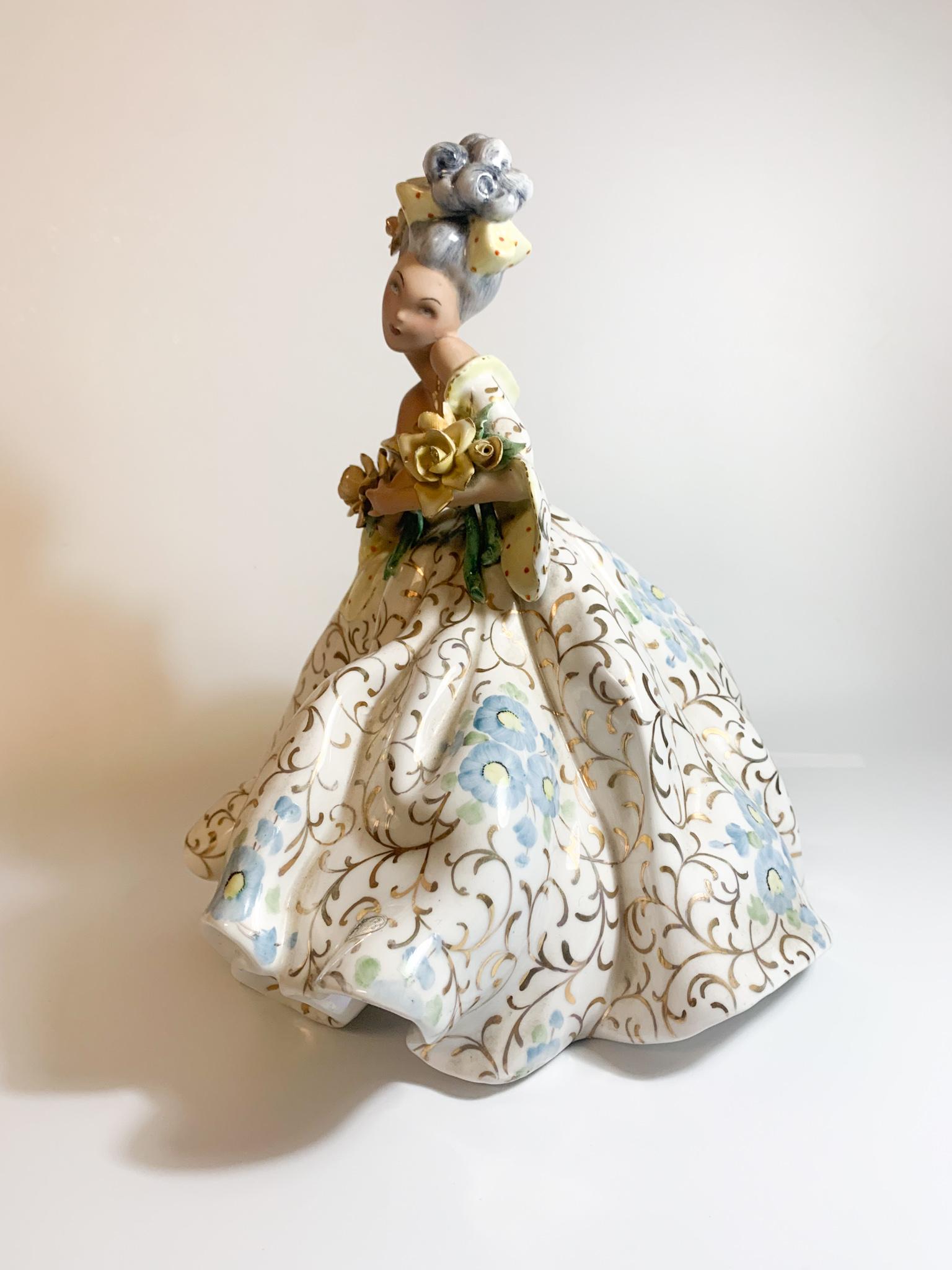 Ceramic Statue of a Lady with Iridescent Details by Tiziano Galli from the 1950s For Sale 3