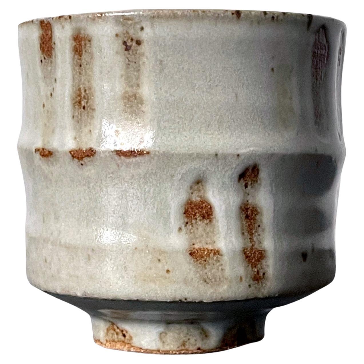 Ceramic Stoneware Tea Bowl in Shino Style by Warren Mackenzie For Sale