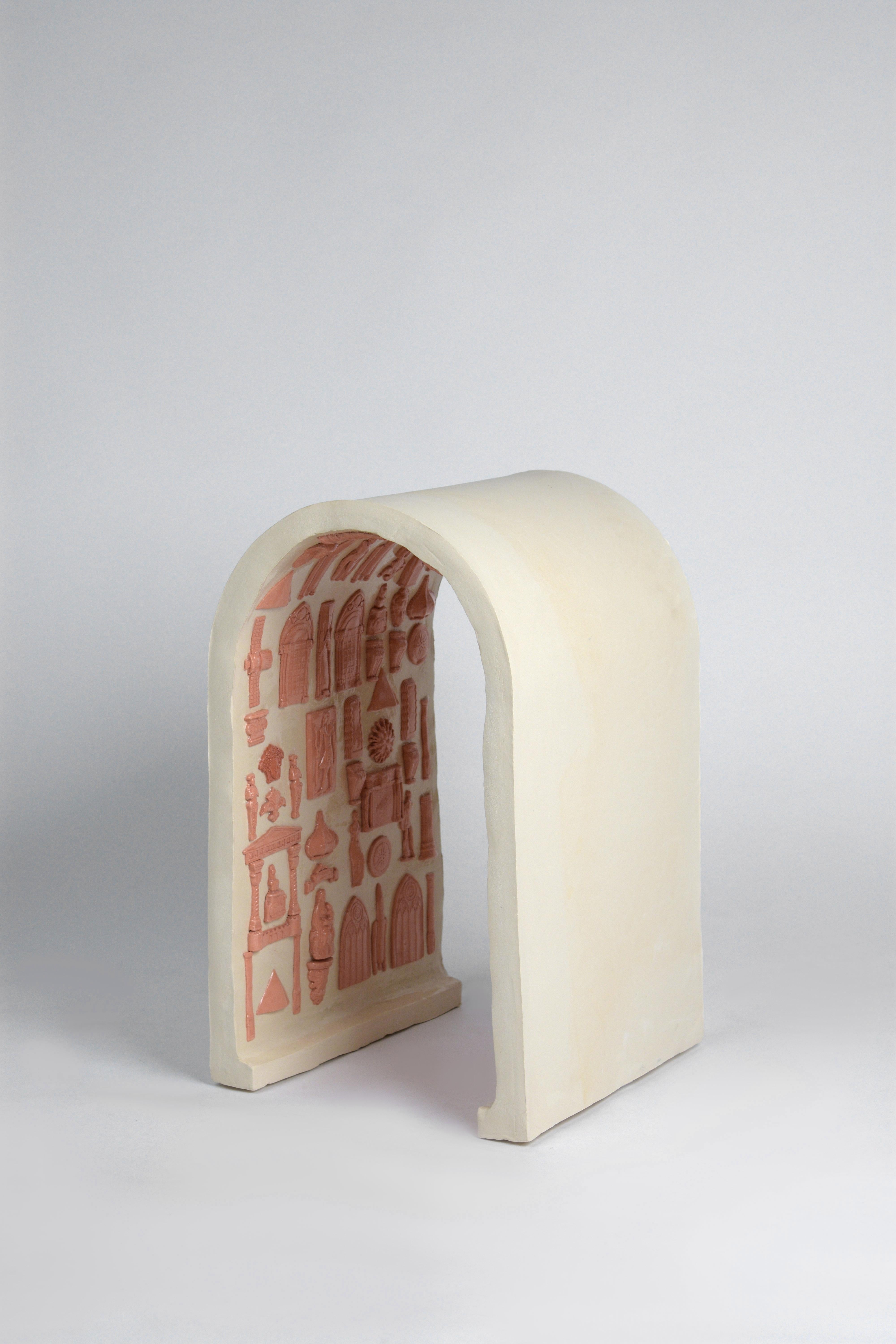Céramique Tabouret en céramique sculpté par Adèle Vivet en vente
