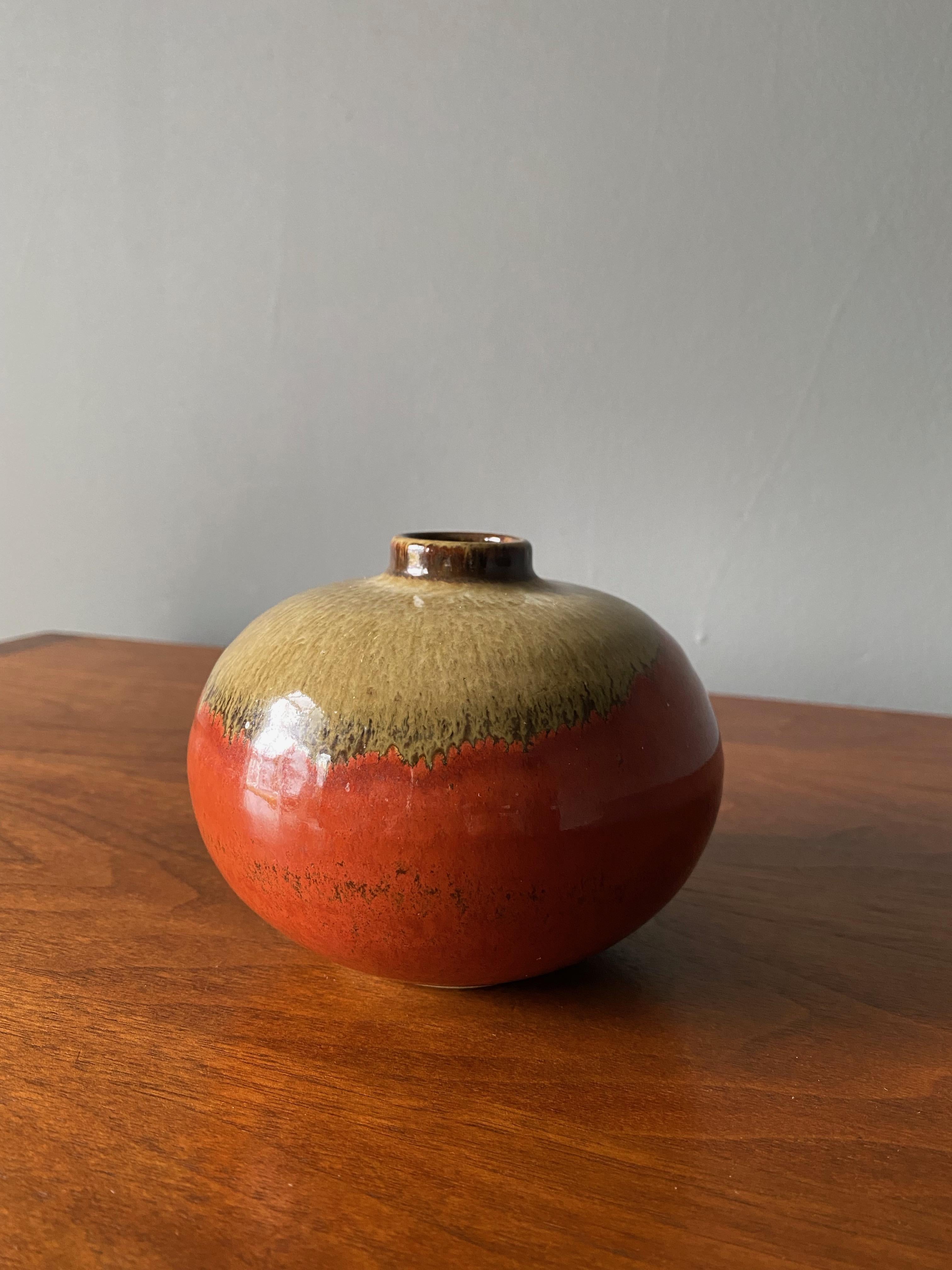 American Ceramic Studio Crafted Vase, circa 1960s