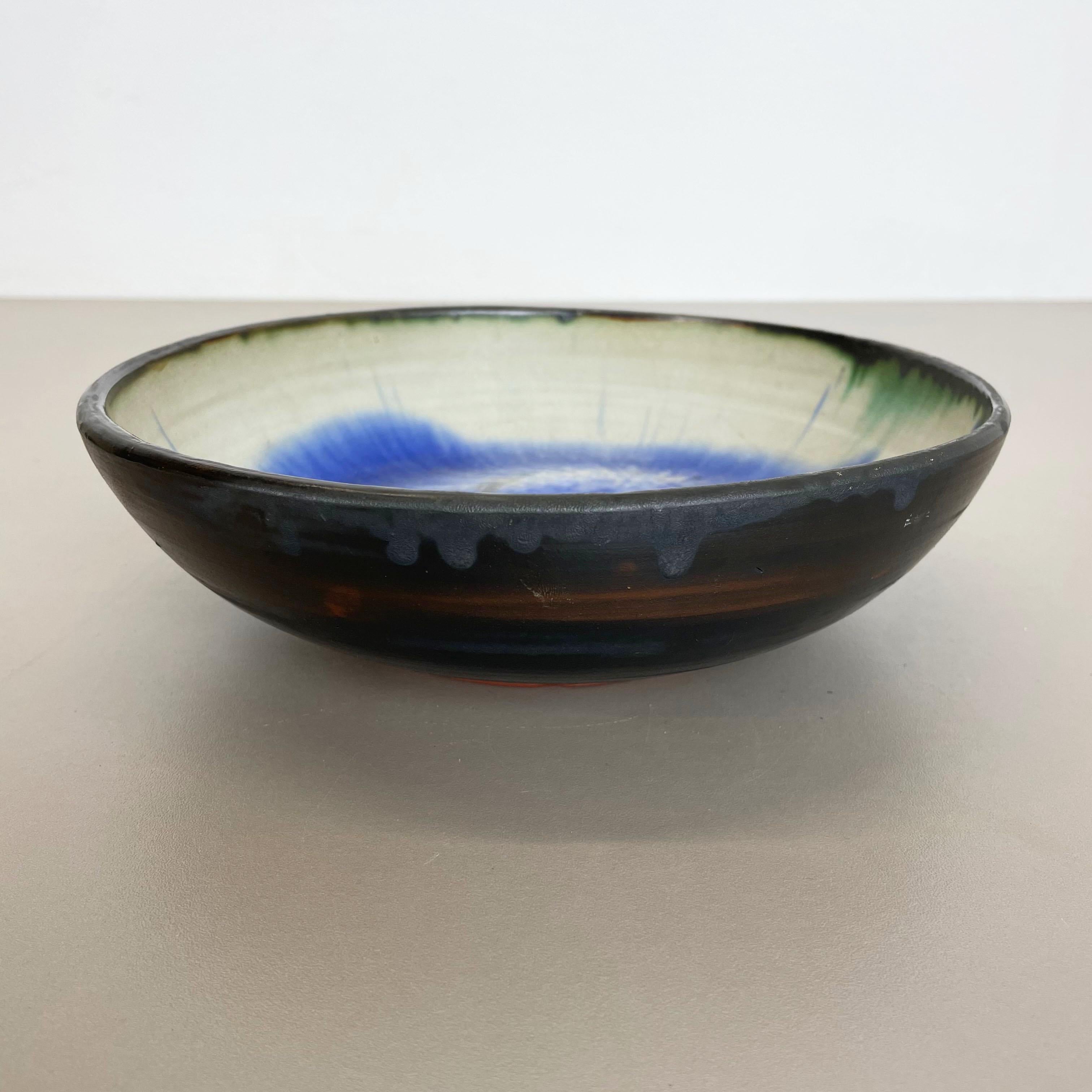 Keramik-Studio-Keramikschale mit Muschelelement von Gerhard Liebenthron, Deutschland, 1962 im Angebot 4