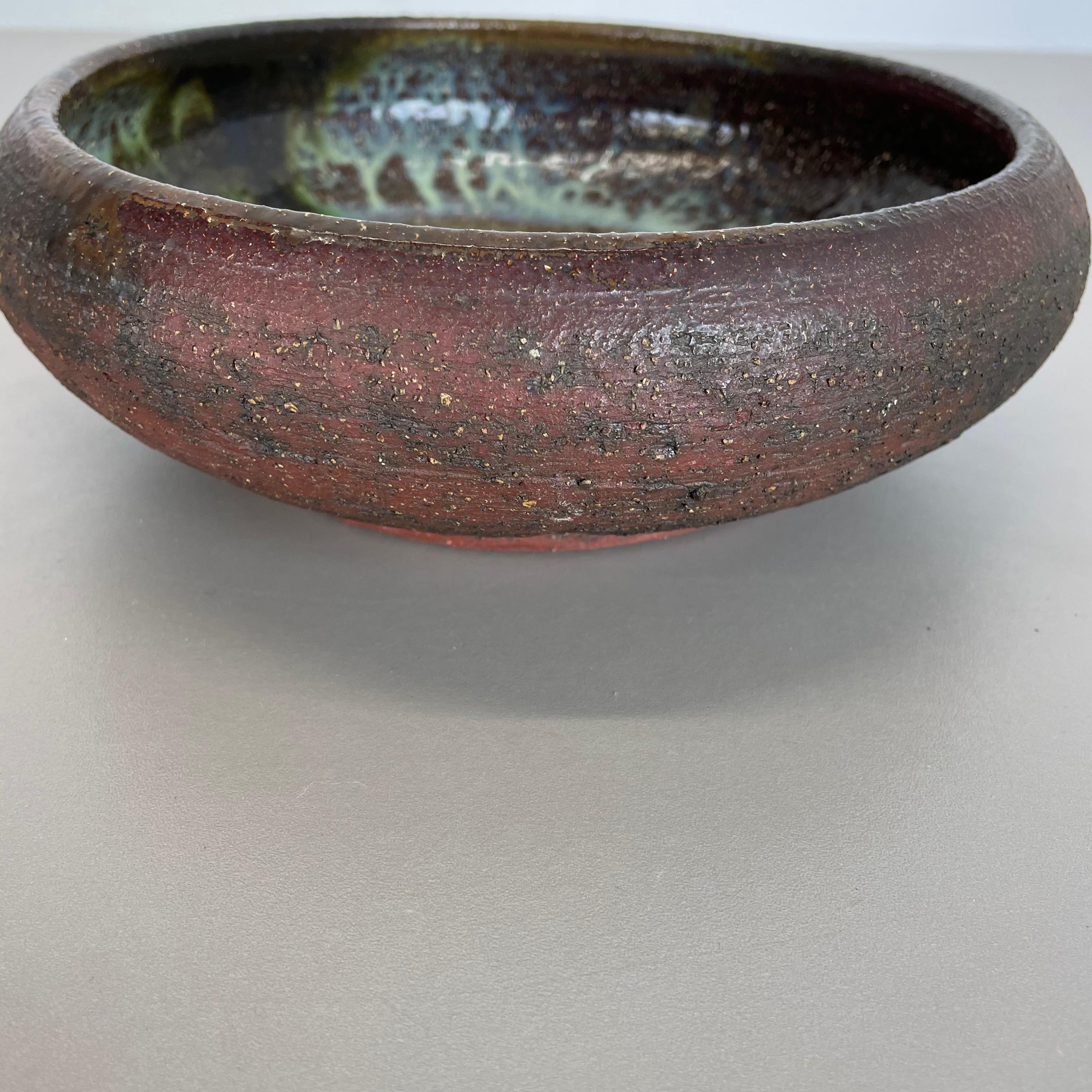 Ceramic Studio Pottery Bowl Shell Element by Gerhard Liebenthron, Germany, 1970s For Sale 7