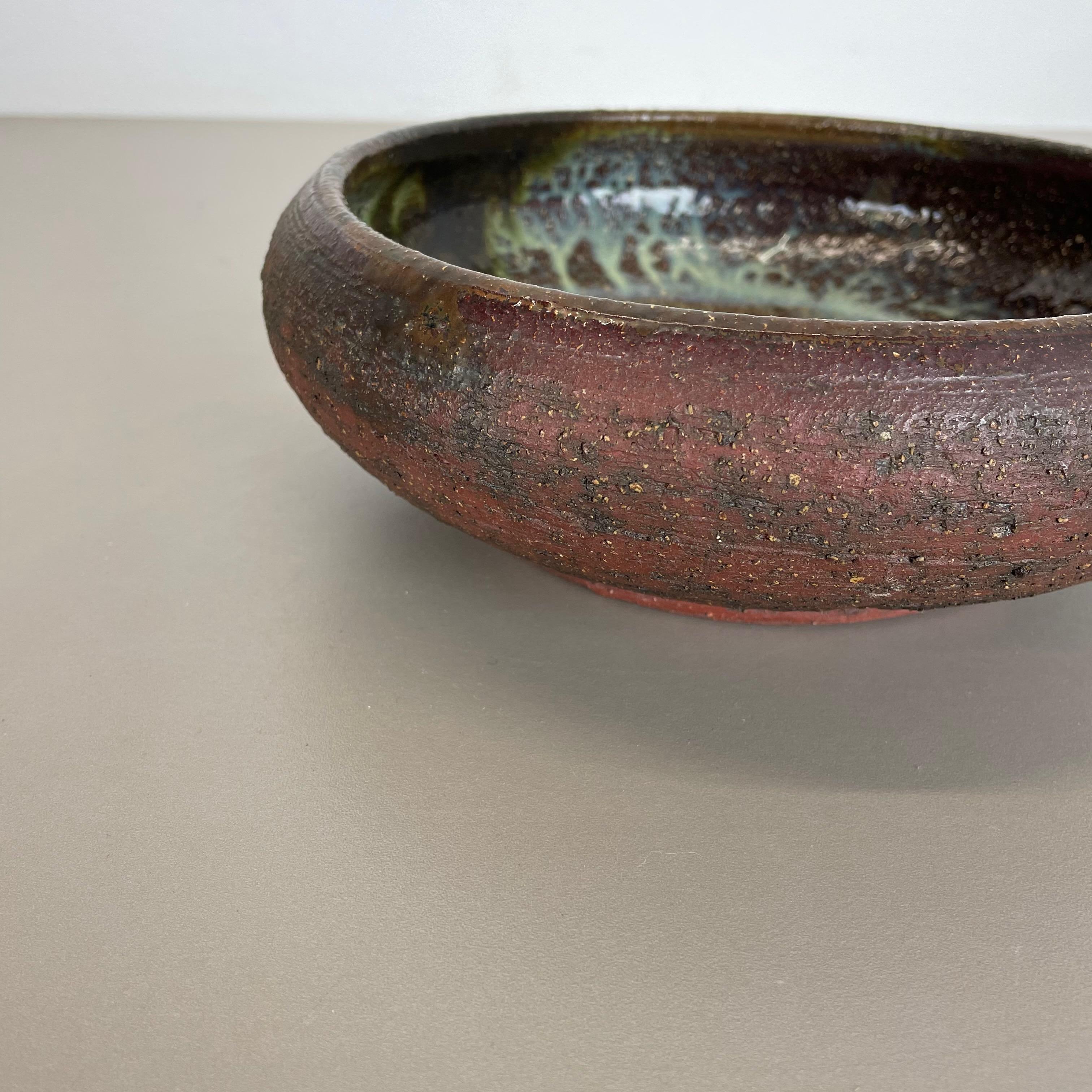 Ceramic Studio Pottery Bowl Shell Element by Gerhard Liebenthron, Germany, 1970s For Sale 8