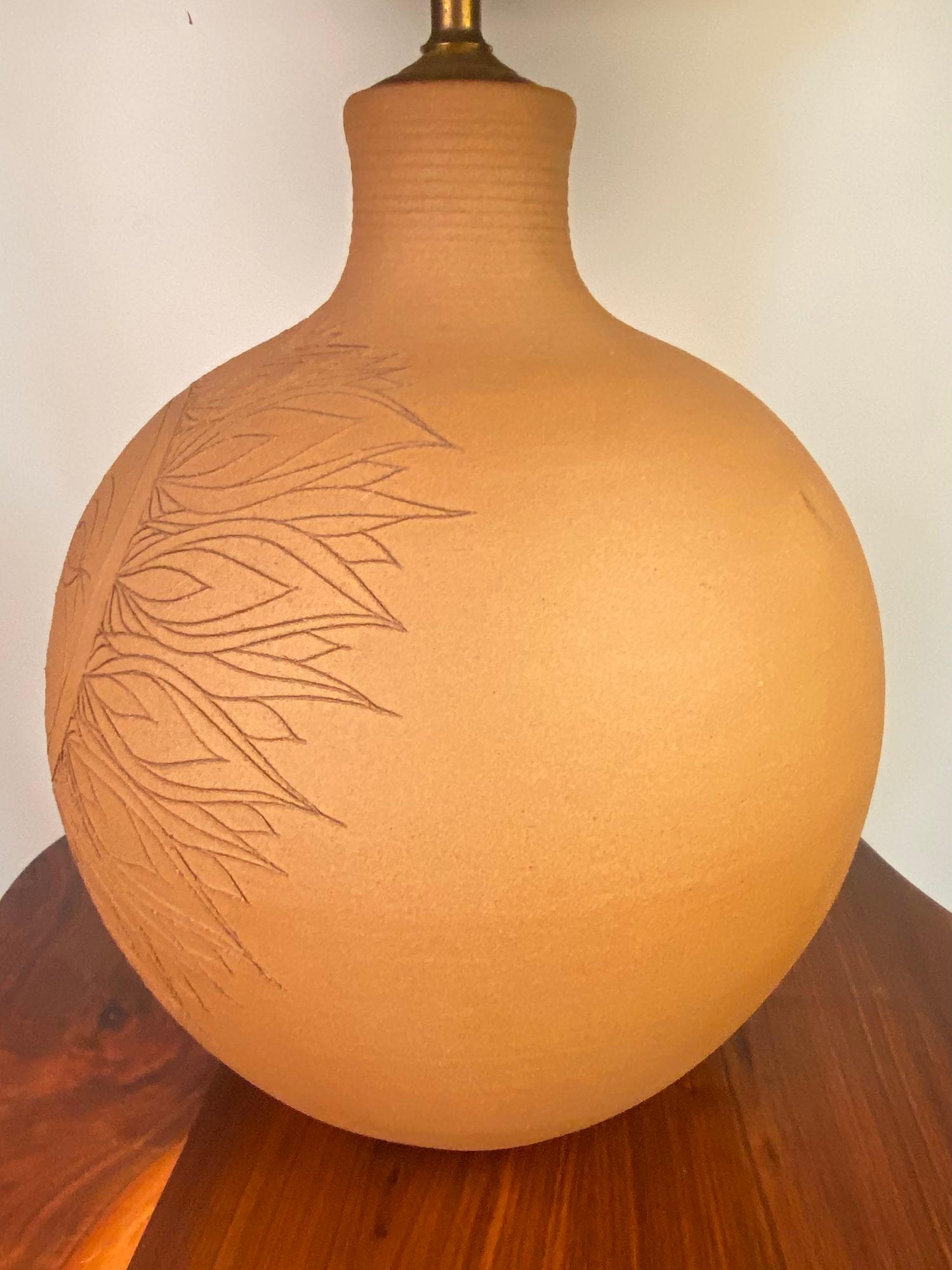 Ceramic Sun Lamp by Larry & Terry Brown en Excelente estado para la venta en Asbury Park, NJ