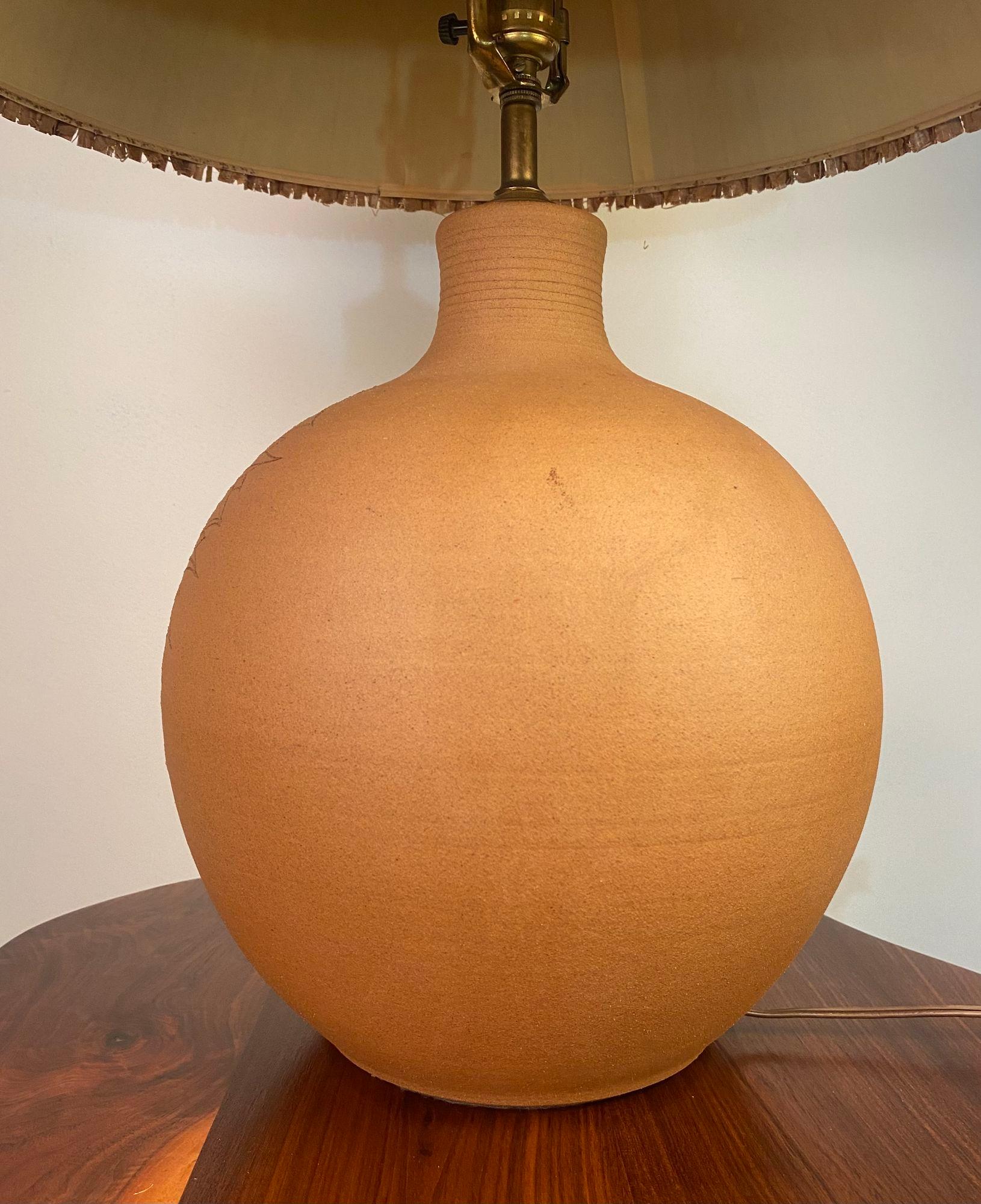 Ceramic Sun Lamp by Larry & Terry Brown finales del siglo XX en venta