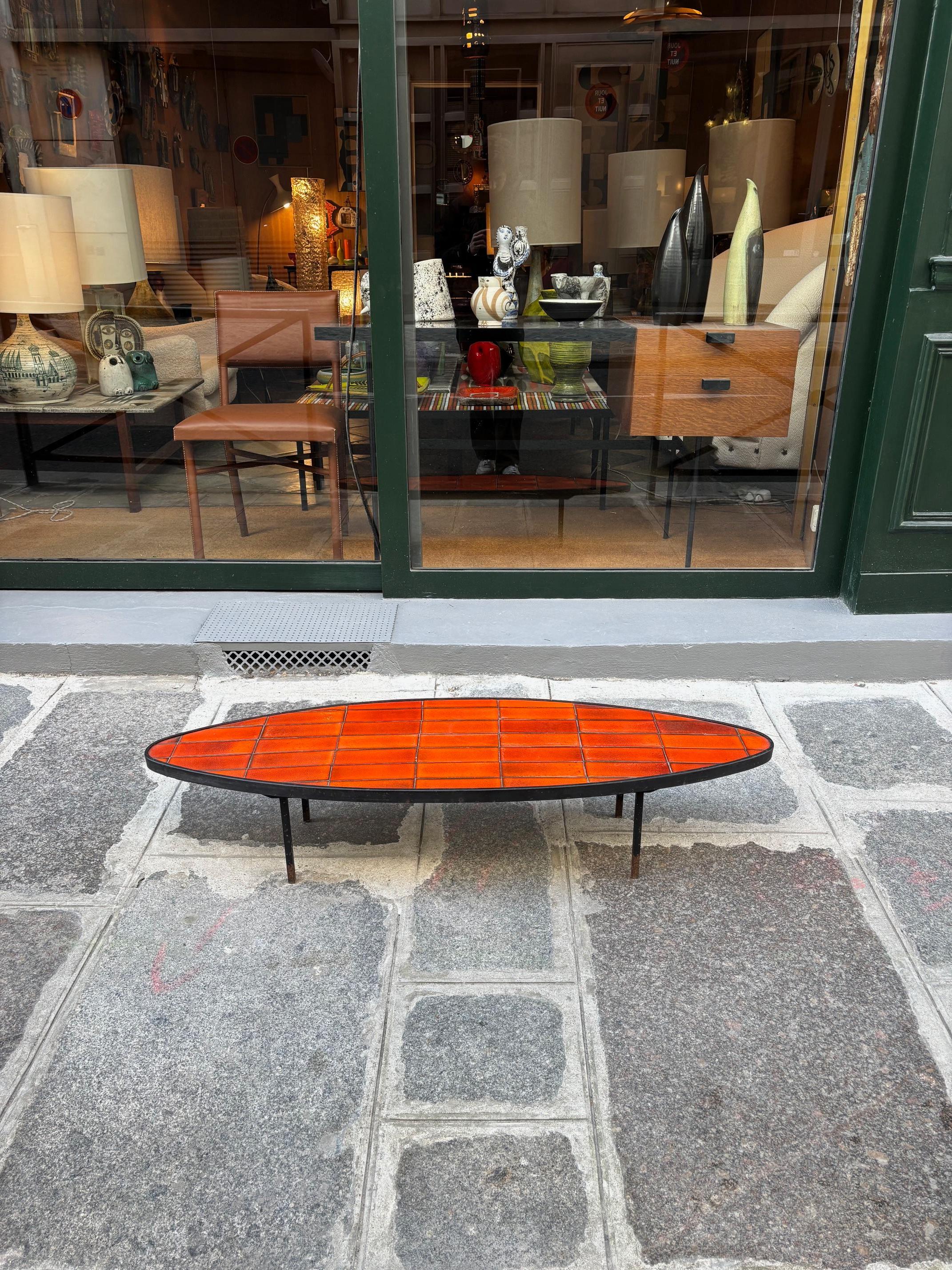 Keramik-Couchtisch Surf von Roger Capron, Frankreich, ca. 1960er Jahre (Handgefertigt) im Angebot