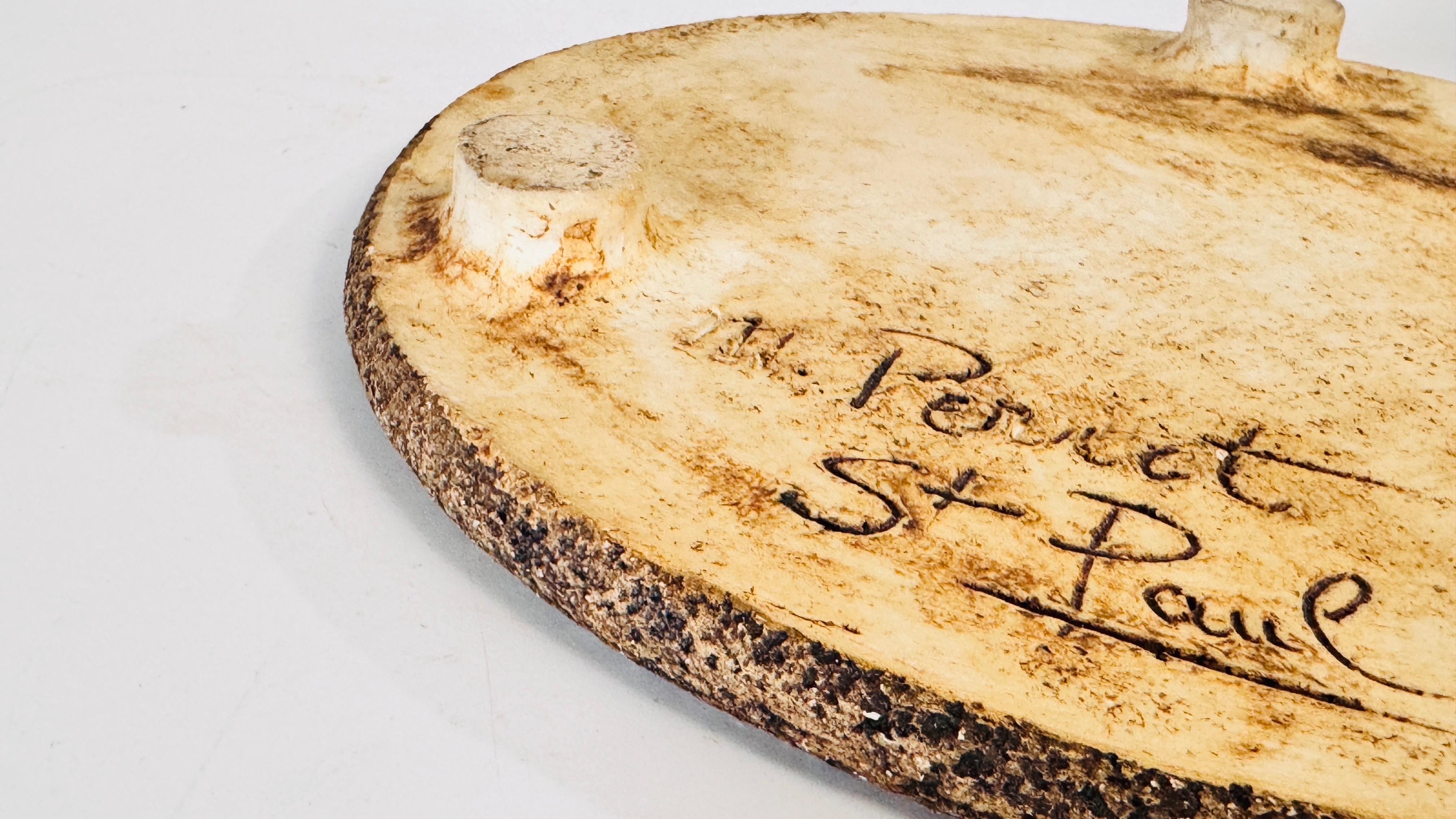 Français Centre de table ou assiette décorative en céramique, signé Perret, Saint-Paul en vente