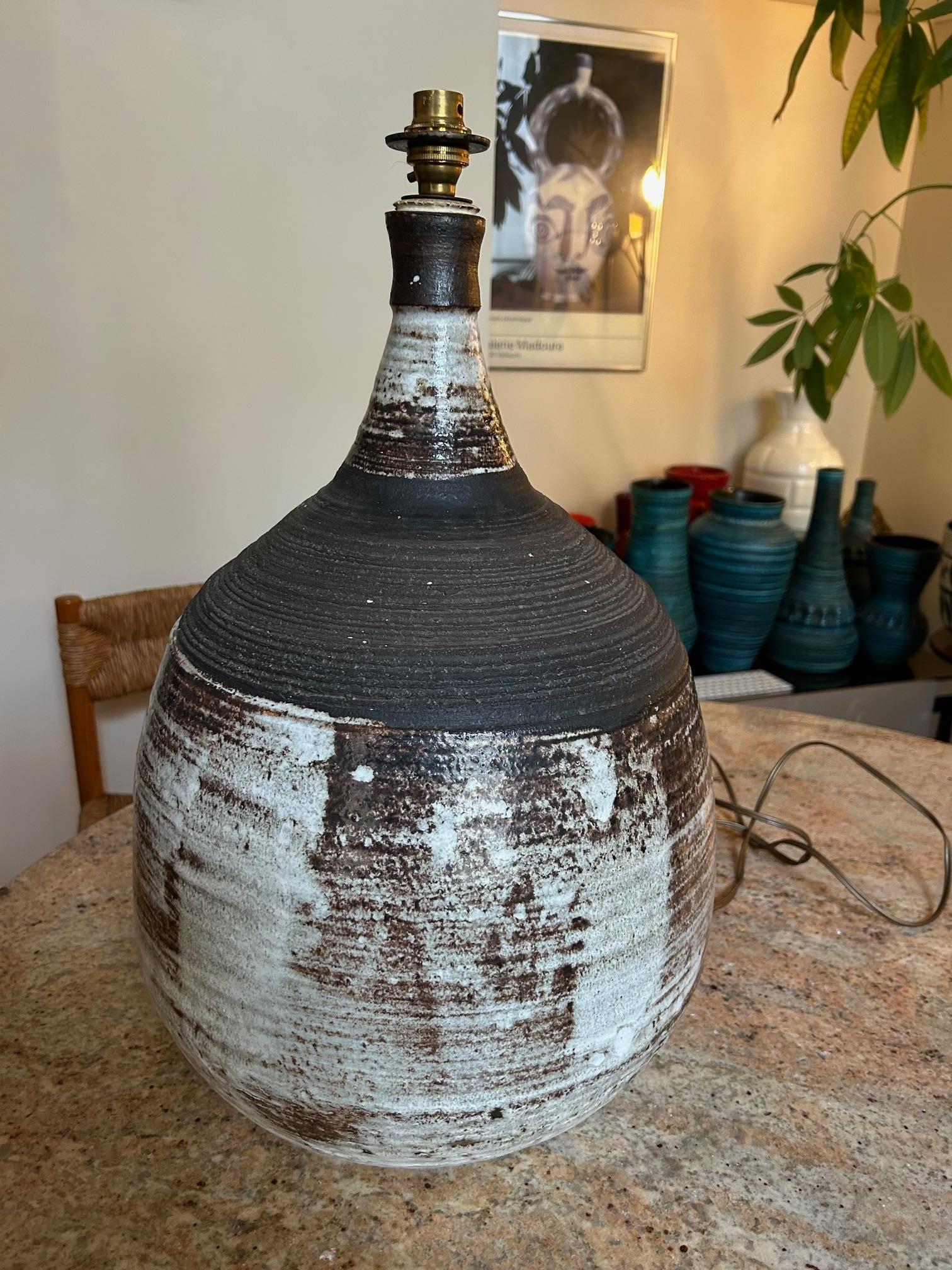 Ceramic table lamp by Albert Thiry, France, 1960's In condizioni buone in vendita a Paris, FR