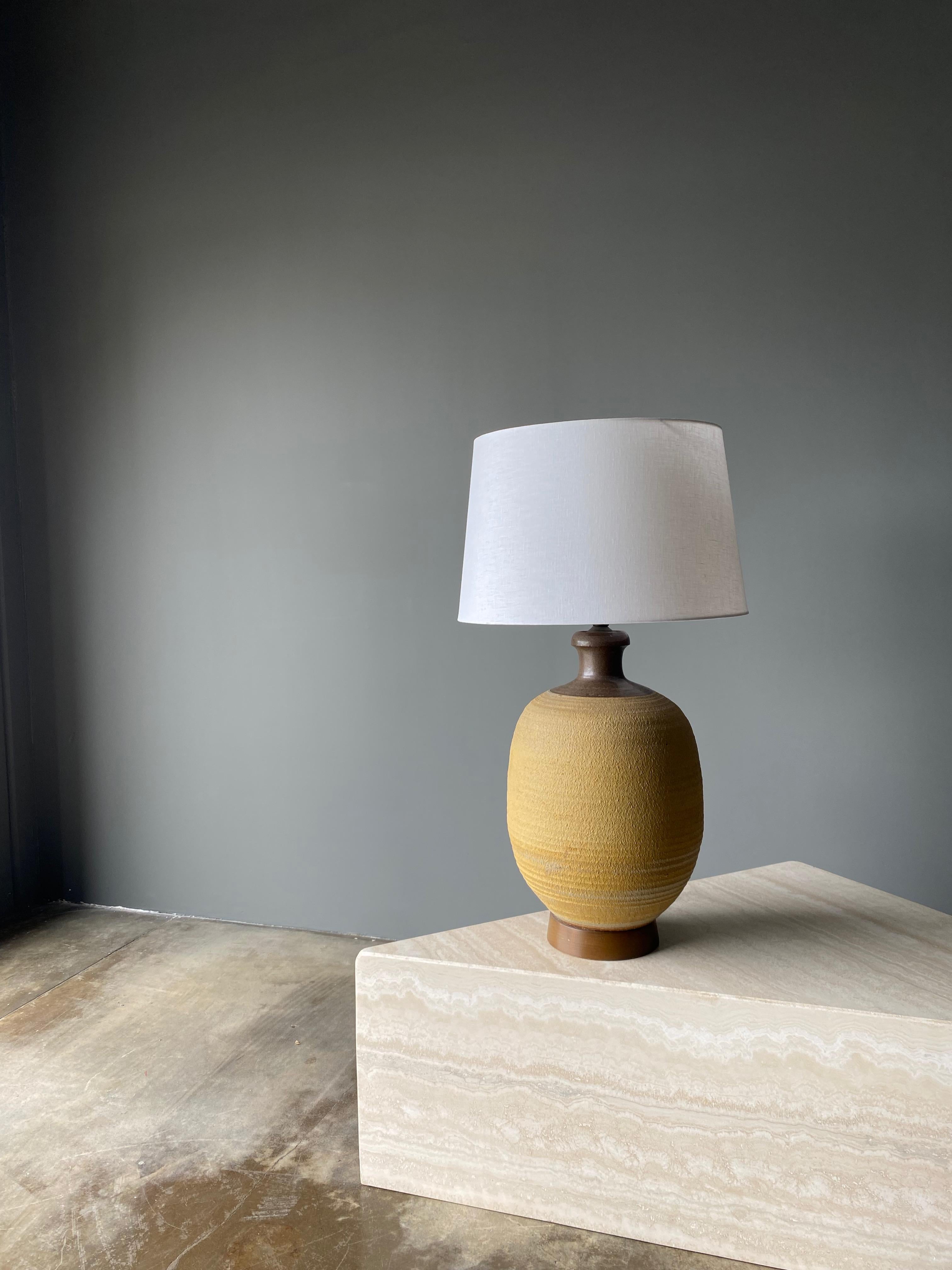 American Ceramic Table Lamp by Bob Kinzie, 1970s