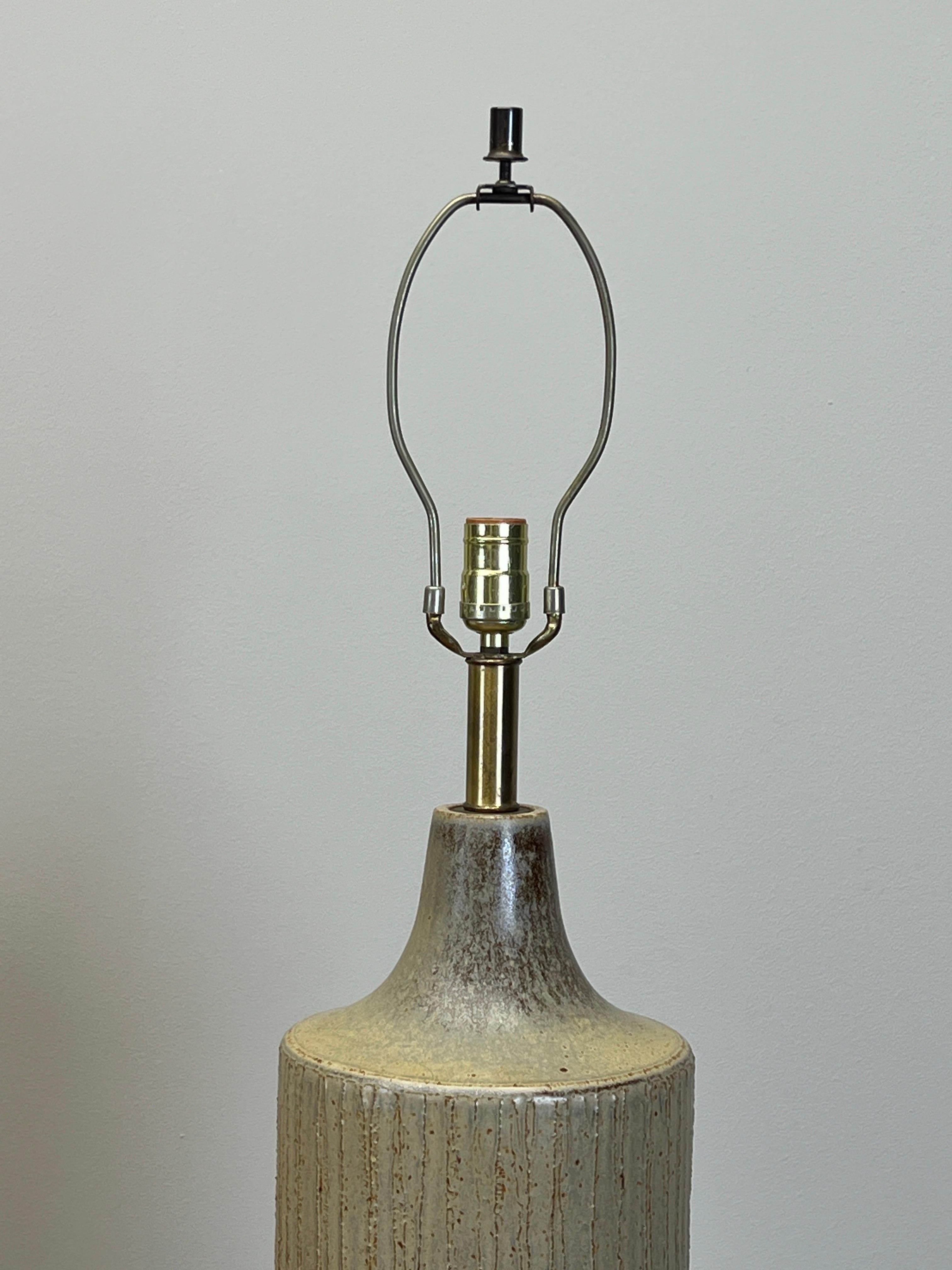 Ceramic Table Lamp by David Cressey For Sale 1
