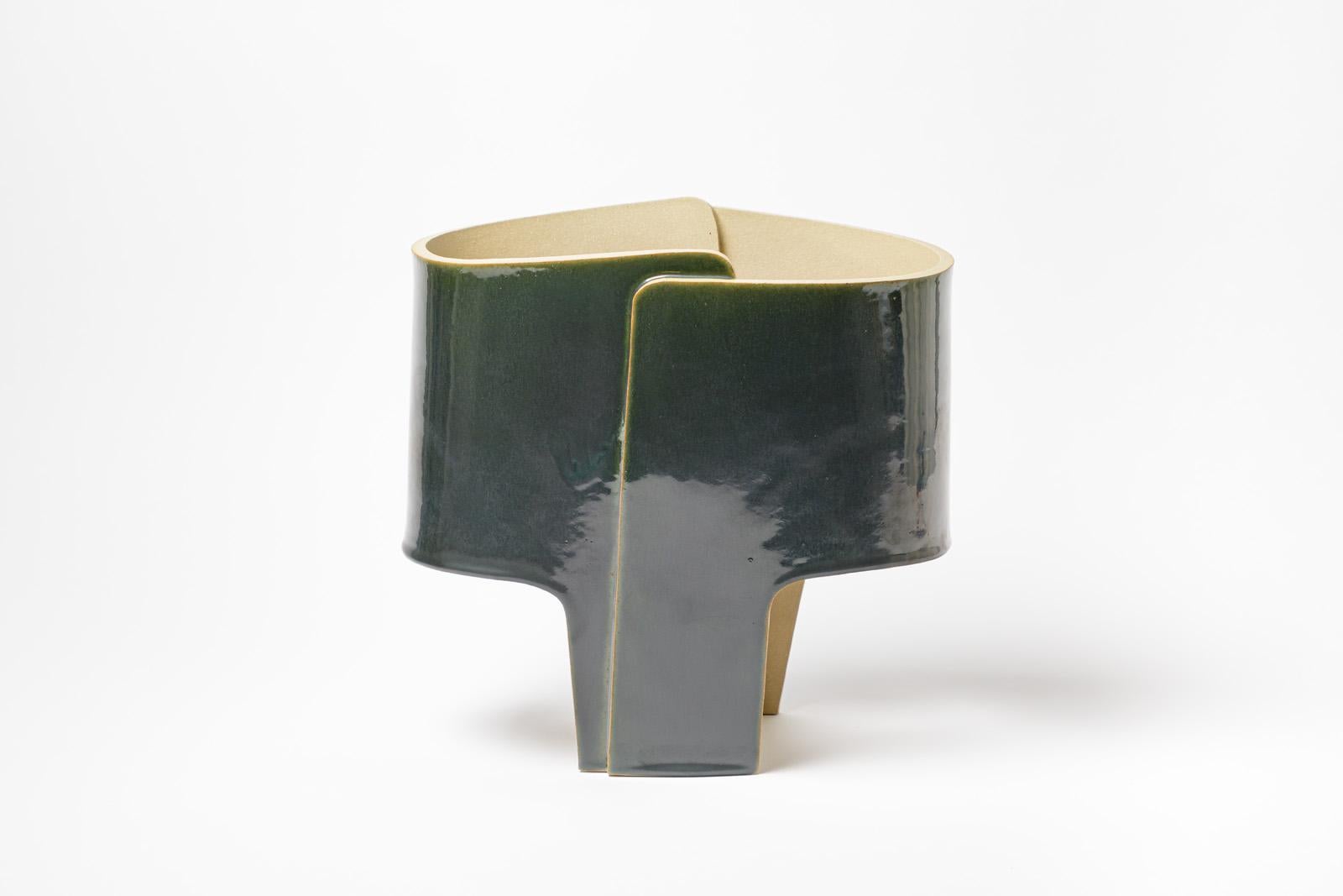 « Nocta_03 » table lamp in dark green glazed stoneware by Denis Castaing.
Sold with a new European electrical system.
2020.