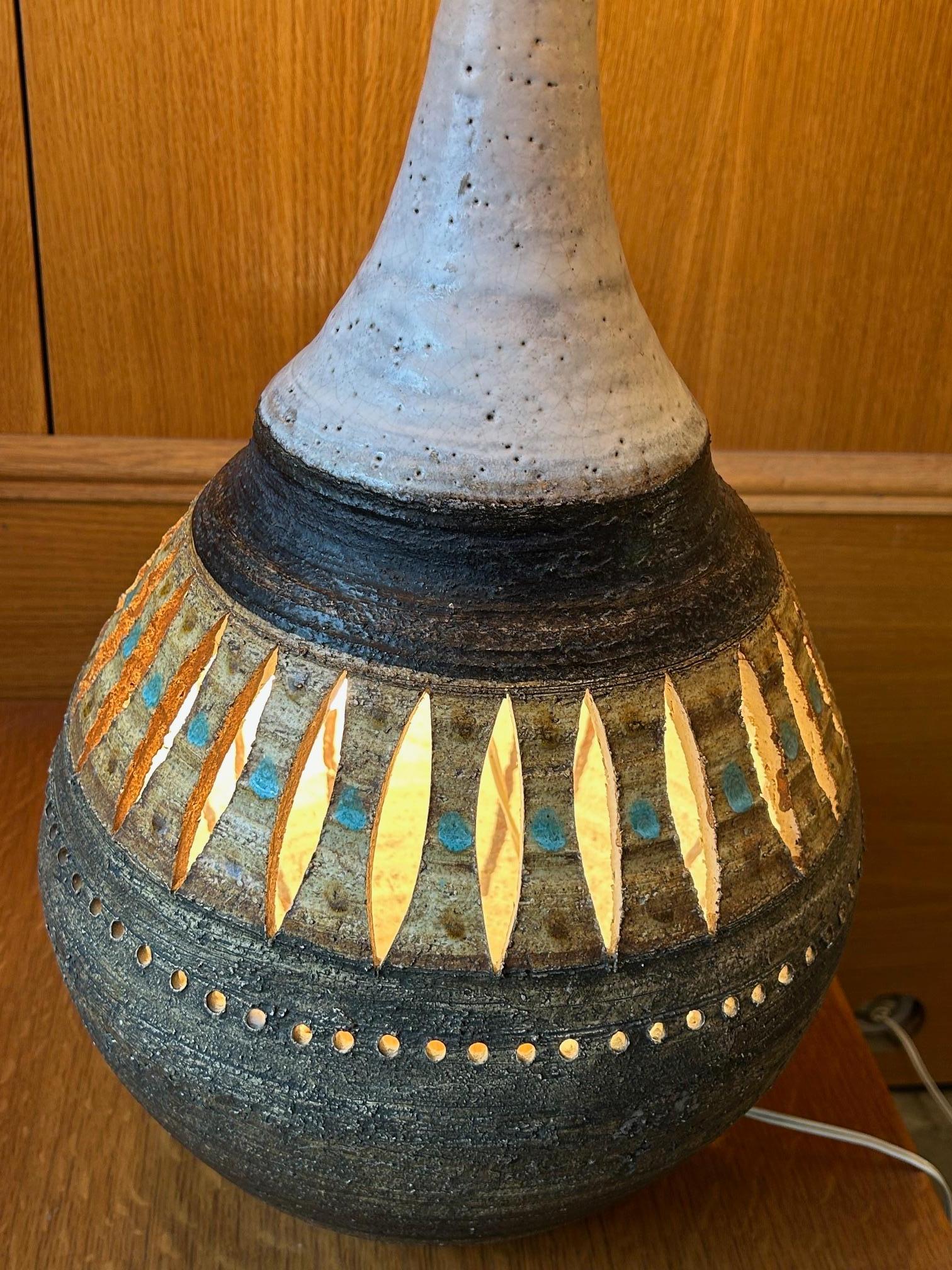 Lámpara de sobremesa de cerámica de Georges Pelletier, Francia, años 70 en Bueno estado para la venta en Paris, FR