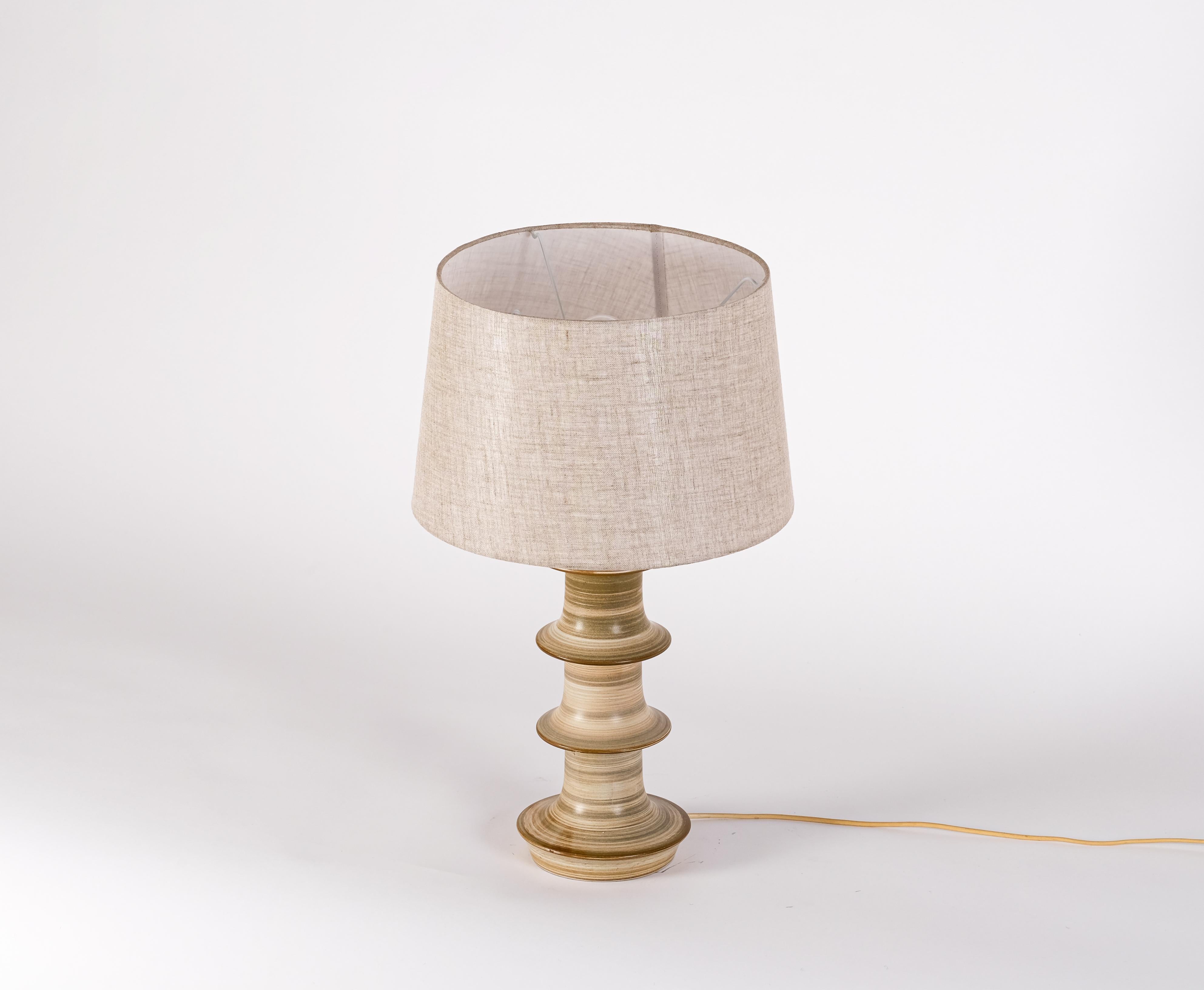 Scandinave moderne Lampe de table en céramique de Höganäs, Suède, années 1950 en vente