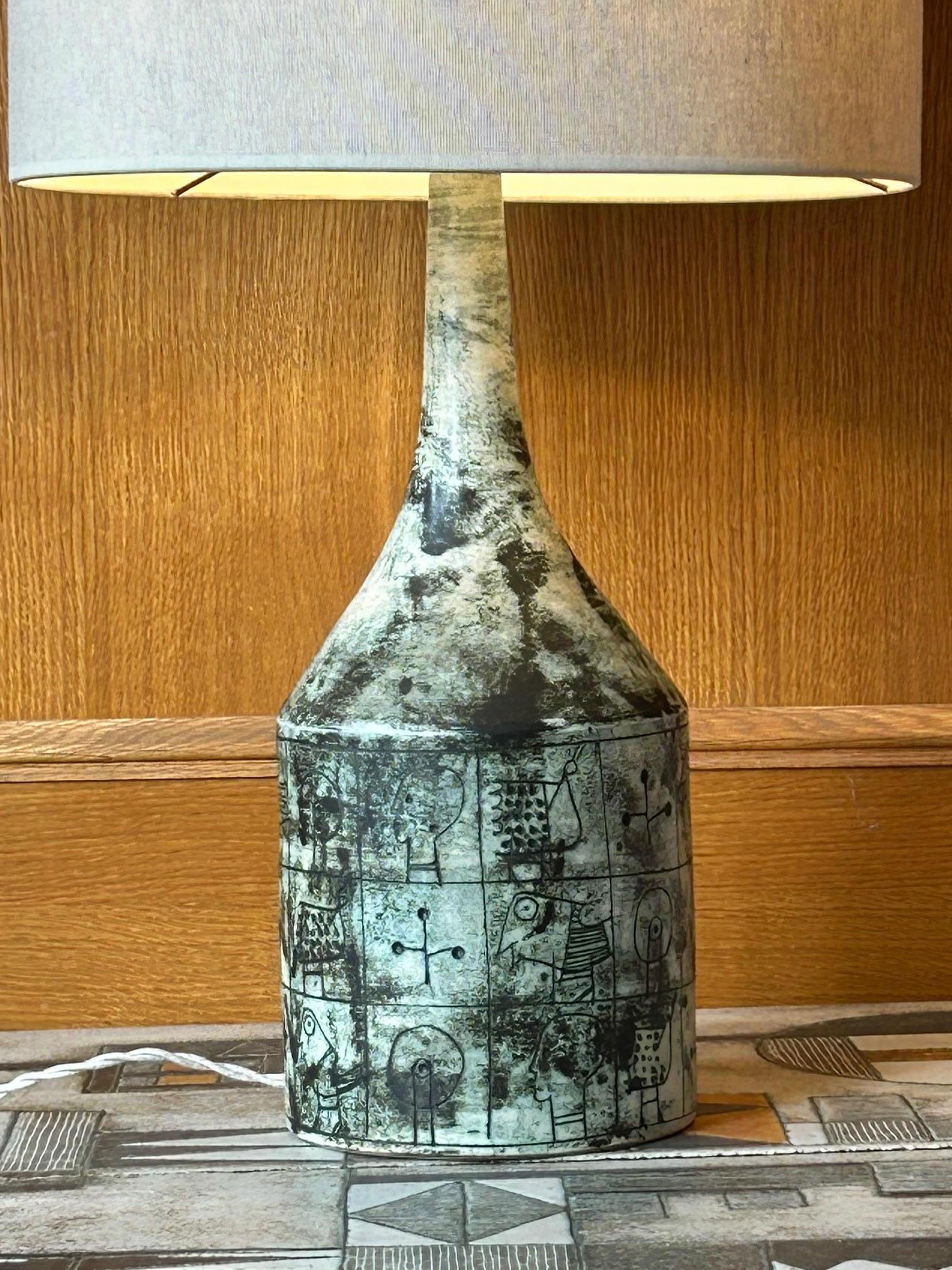 Moderno Lampada da tavolo in ceramica di Jacques Blin, Francia, anni '60 in vendita