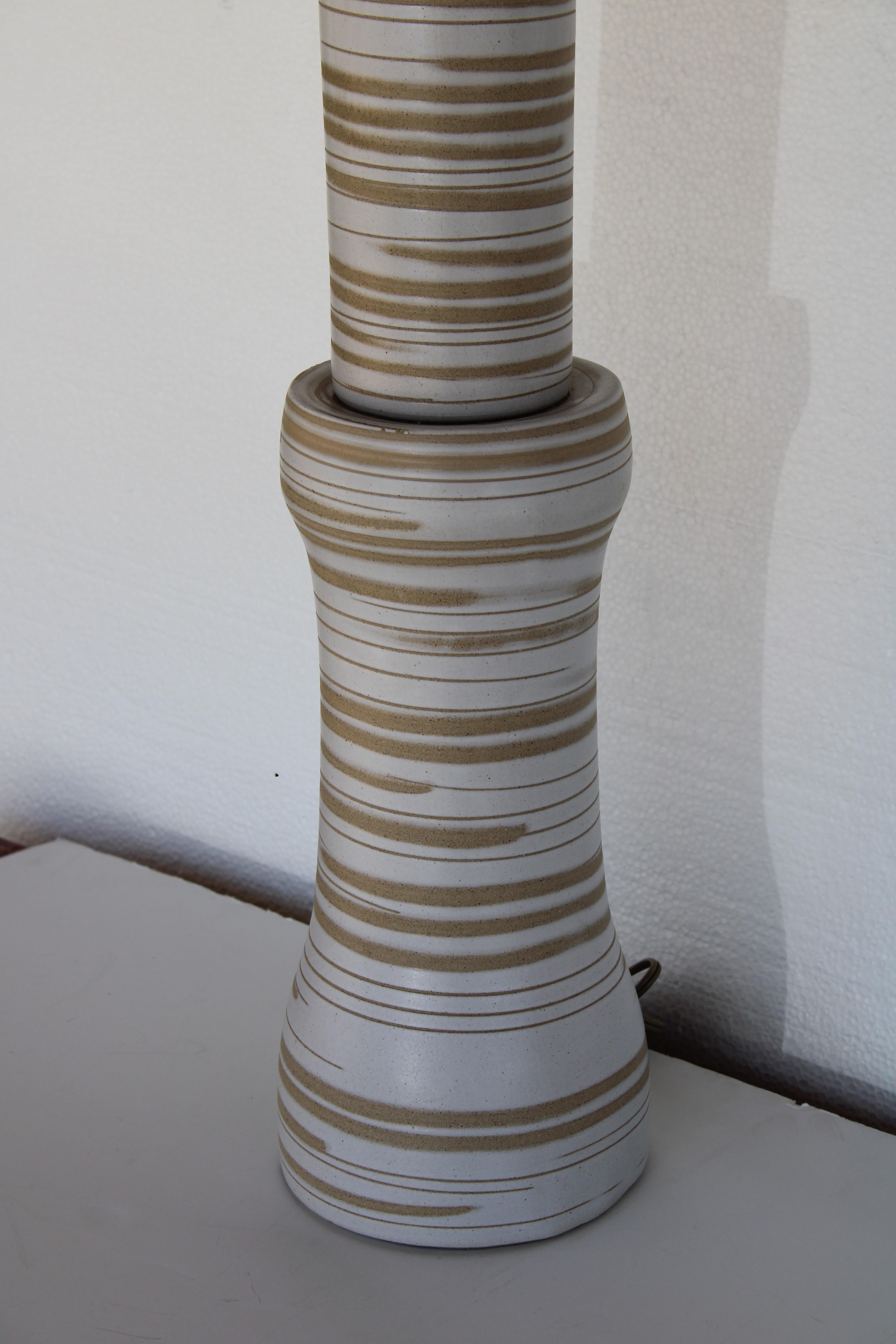 Ceramic Table Lamp by Martz In Good Condition For Sale In Palm Springs, CA